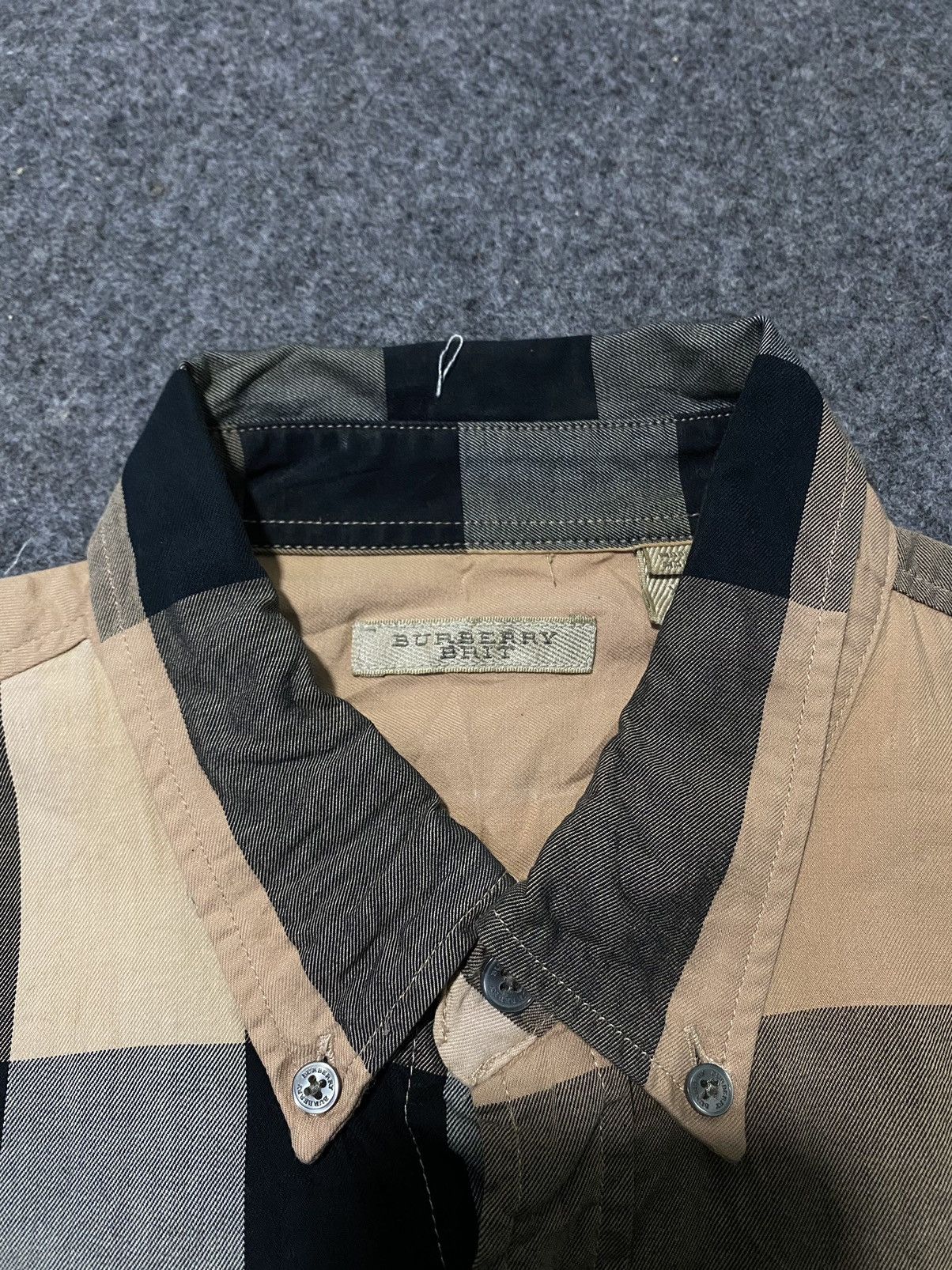 Burberry Burberry Brit Check Long Shirt 🫶 Size US XL / EU 56 / 4 - 8 Thumbnail