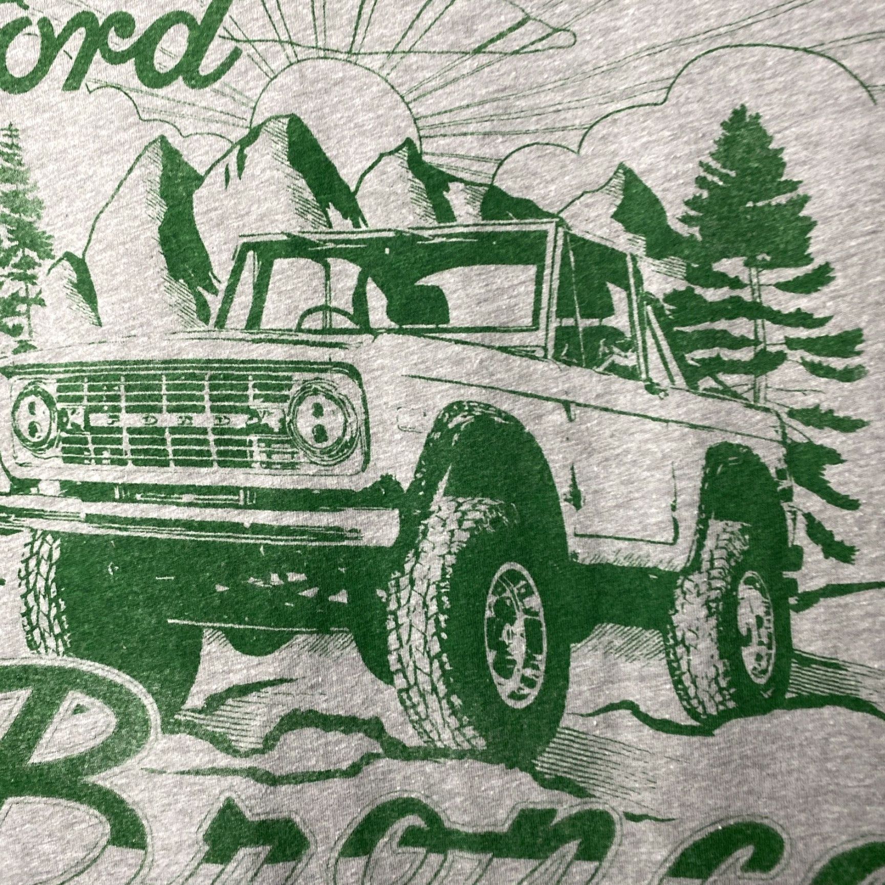 Ford Ford Bronco Shirt Mens Large Gray Green Graphic Tee Vintage Truck Off Road Style Size US L / EU 52-54 / 3 - 5 Thumbnail