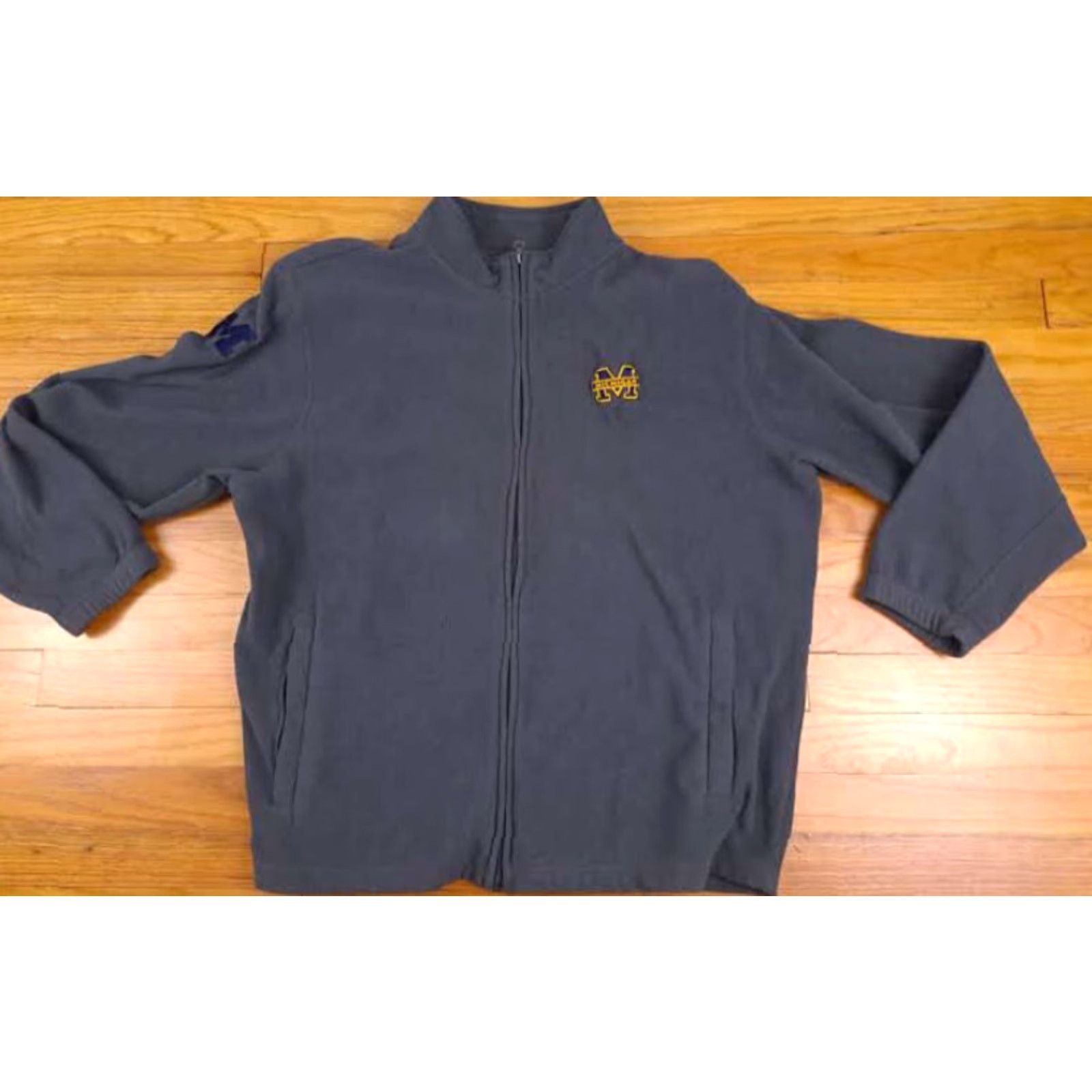 X-LARGE VINTAGE Michigan Wolverines Full Zip Embroidered Fleece Warm-Up Grey XL Sweatshirt Men 25in Chest 28in Long Size US XL / EU 56 / 4 - 2 Thumbnail