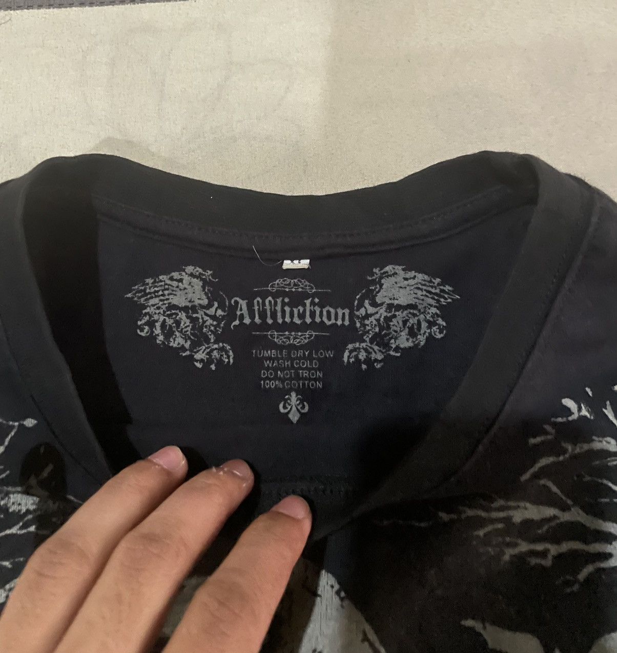 Affliction Combo vtg y2k affiliction aop tee Size US L / EU 52-54 / 3 - 9 Thumbnail