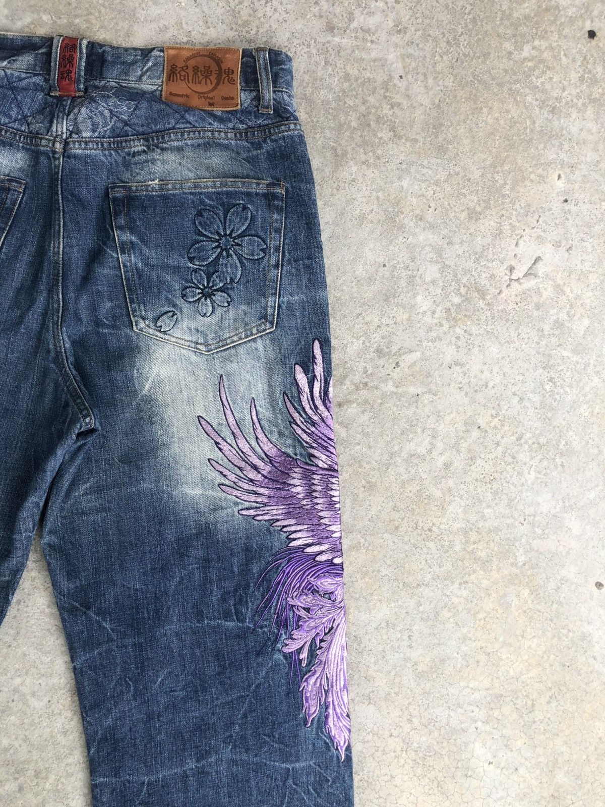 Karakuri Tamashii Karakuri Tamashii Embroidered Phoenix Distressed Size US 34 / EU 50 - 12 Thumbnail