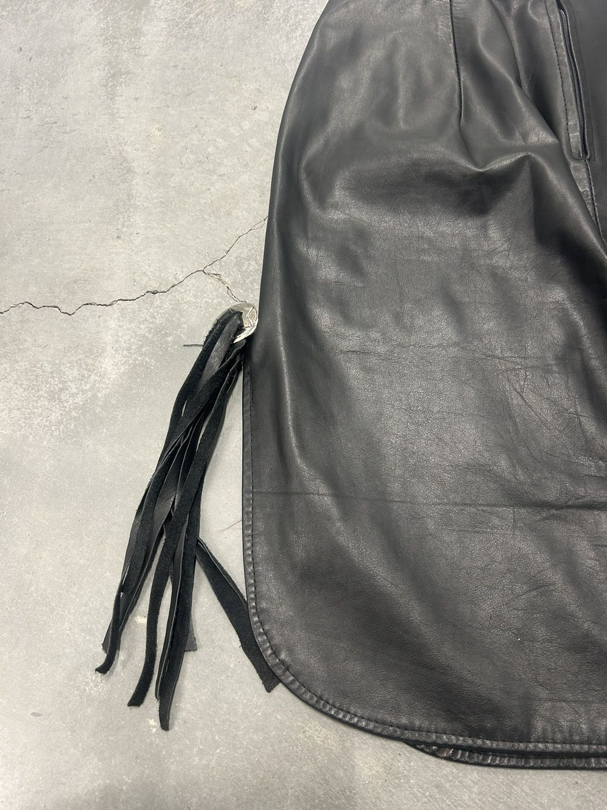 Vintage Black leather skirt Size 38" / US 16 / IT 52 - 3 Thumbnail
