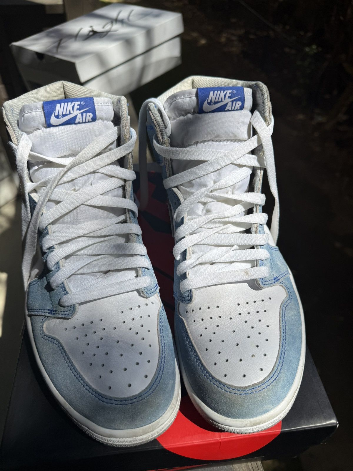 Nike JORDAN 1 HYPER ROYAL MEN SIZE 10.5 Size US 10.5 / EU 43-44 - 8 Thumbnail