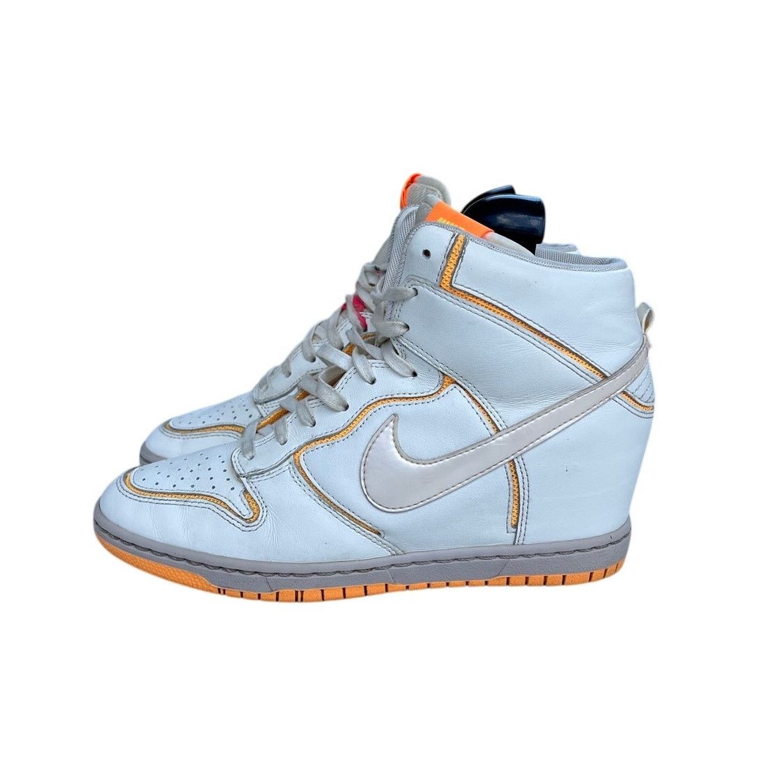 Nike Womens Nike Dunk Sky High Cut Out Premium Shoes Size 8.5 Size US 8.5 / IT 38.5 - 1 Thumbnail