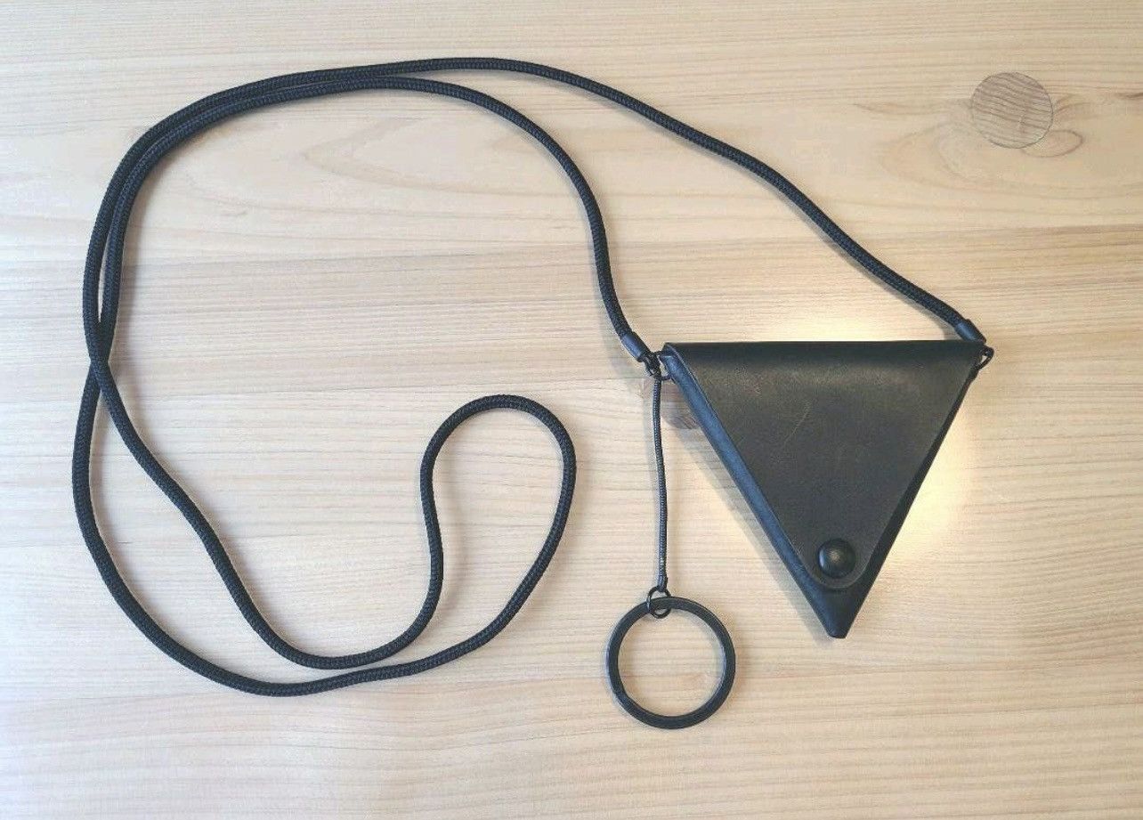 Maison Margiela Rare Maison Margiela triangle leather pouch charm keyring Size ONE SIZE - 3 Thumbnail