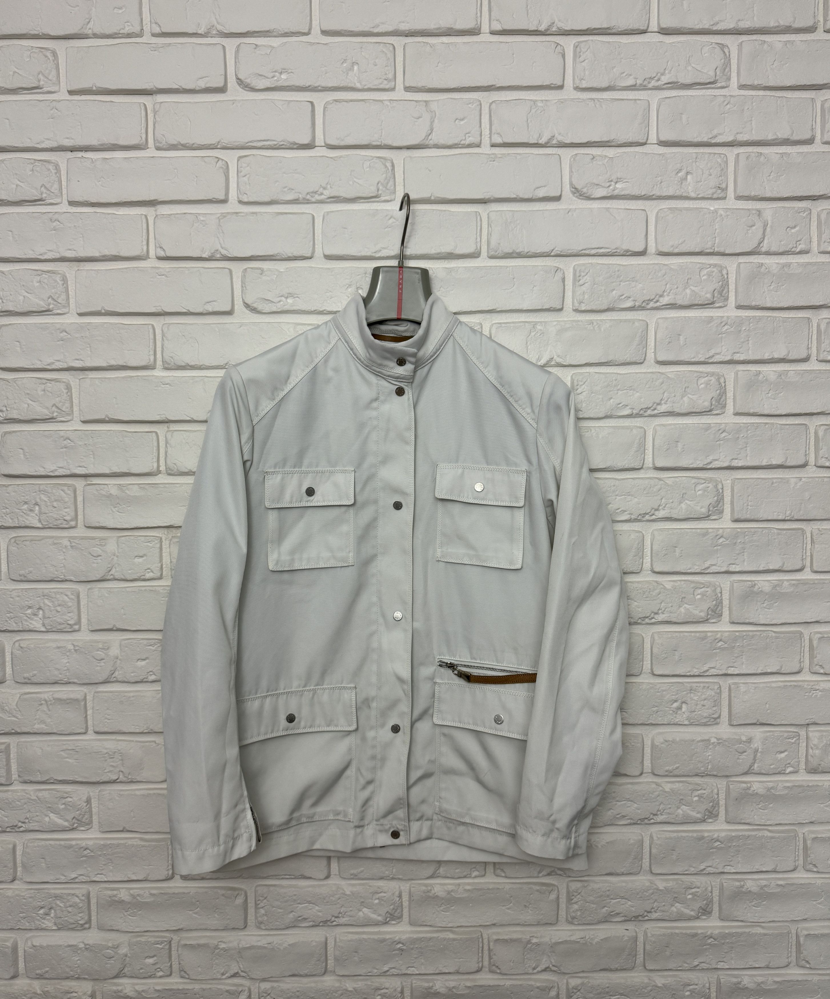 Moncler Moncler Light Jacket Zip Size 2 White Solid Size US S / EU 44-46 / 1 - 1 Thumbnail