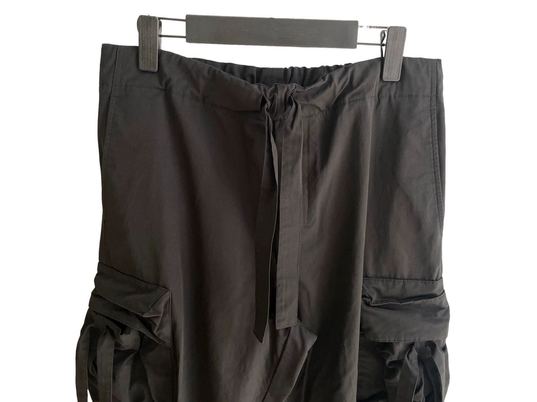 Louis Vuitton LV SS20 3D Pocket Tie Belt Nylon Cargo Pants Size 28" / US 6 / IT 42 - 3 Thumbnail