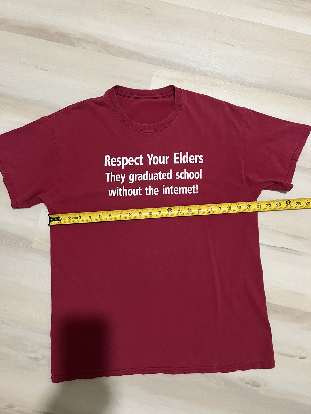 Band Tees × Vintage Red Vintage Y2K Adult Humor T-Shirt “Respect Your Elders” Size US M / EU 48-50 / 2 - 6 Thumbnail