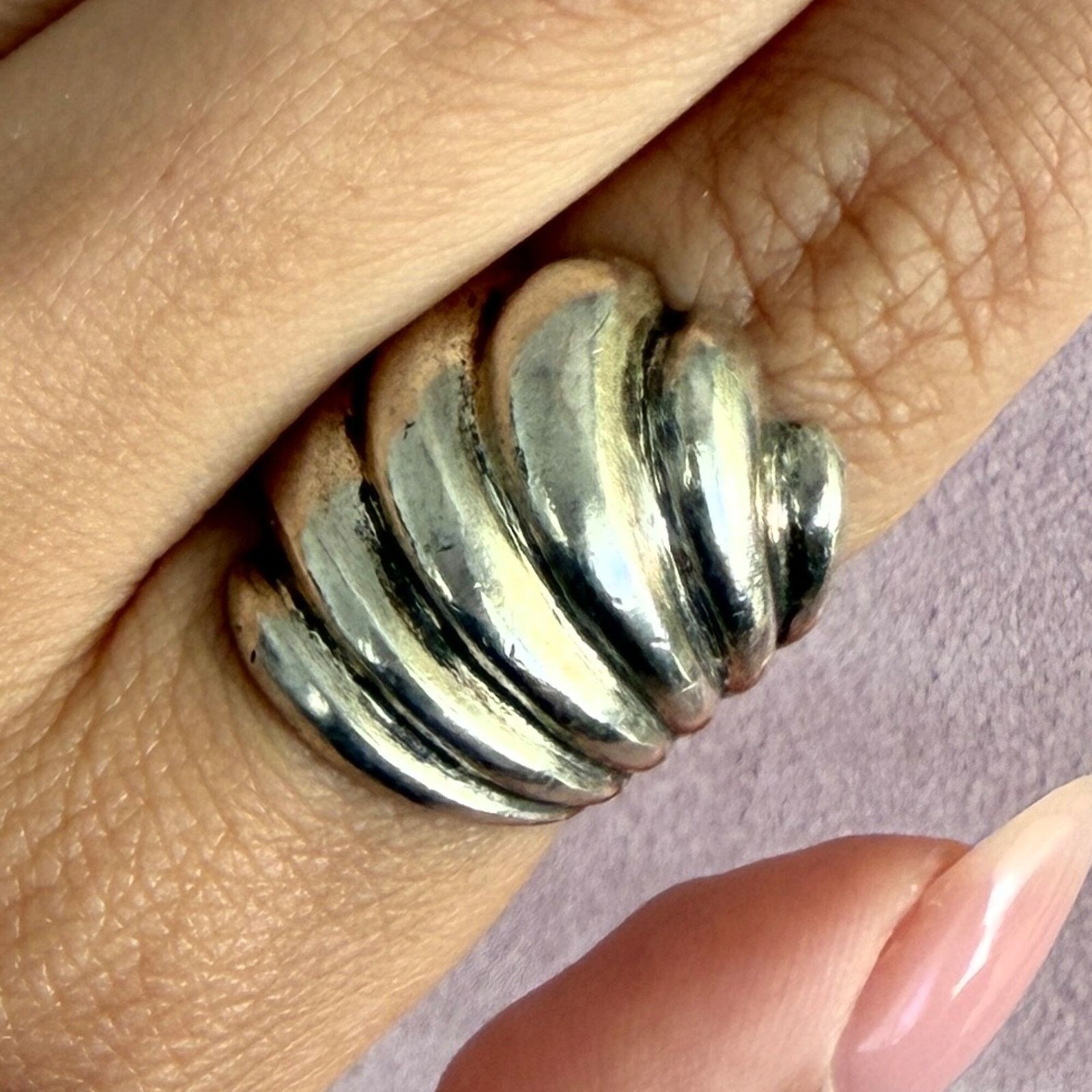 Sterling Silver sterling silver vintage scalloped cigar band ring size 6.75 Size ONE SIZE - 1 Thumbnail