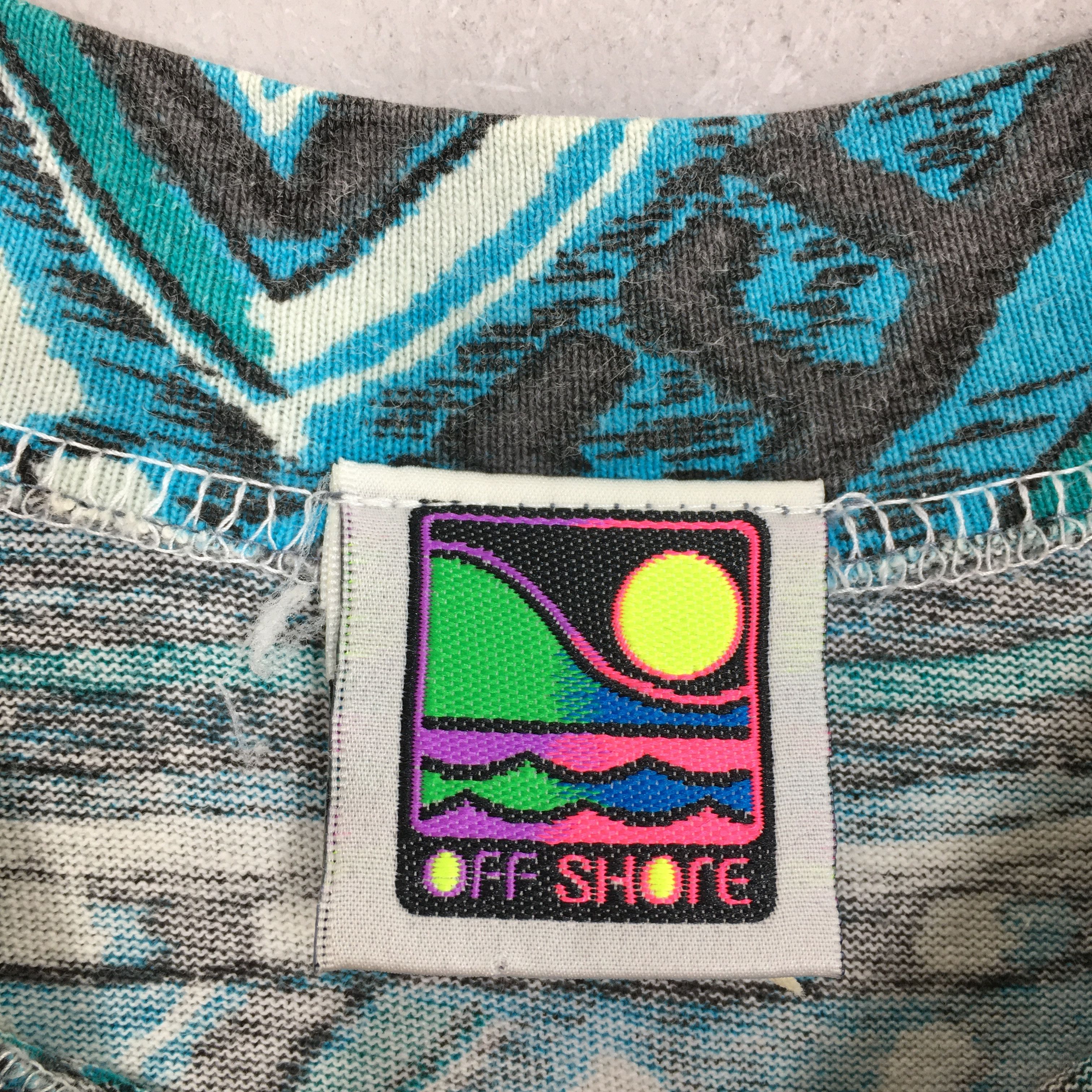 Other Vintage Off Shore Stripe Tribal Surfing Tshirt Large Size US L / EU 52-54 / 3 - 4 Thumbnail
