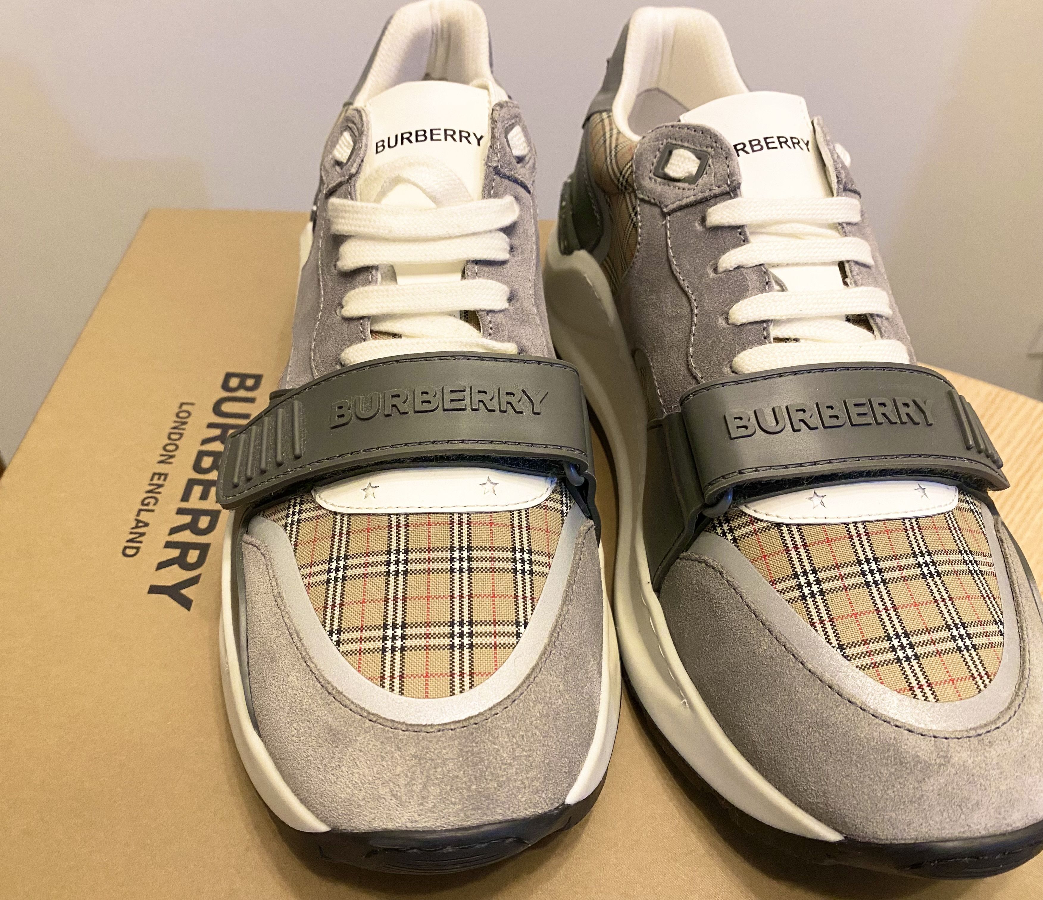 Burberry Ramsey Size US 12 / IT 42 - 1 Thumbnail