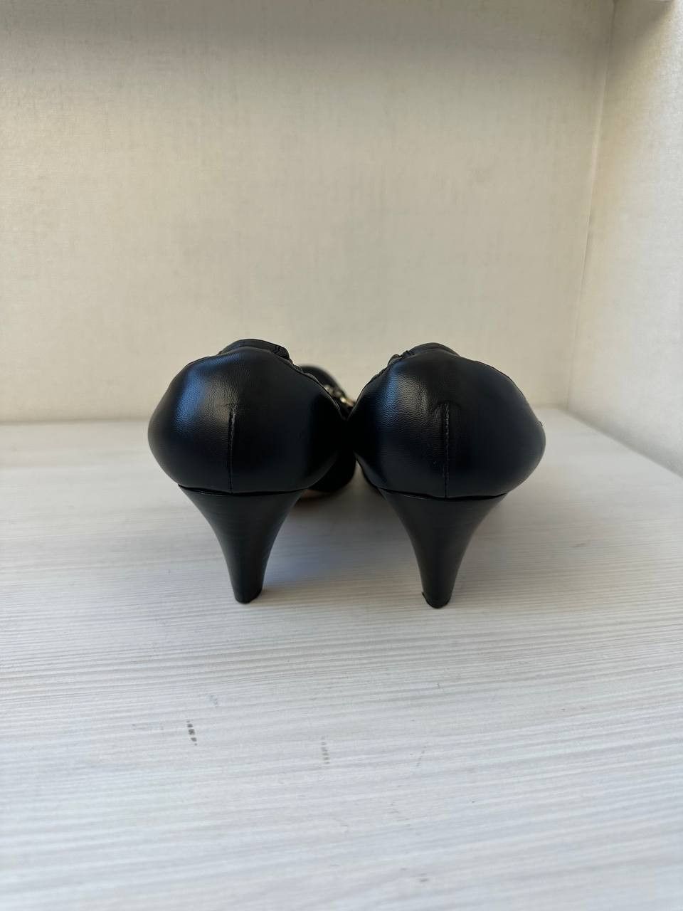 Bally × Leather Bally Black Leather Heeled Loafers Women’s Made in Italy Size US 5.5 / IT 35.5 - 4 Thumbnail