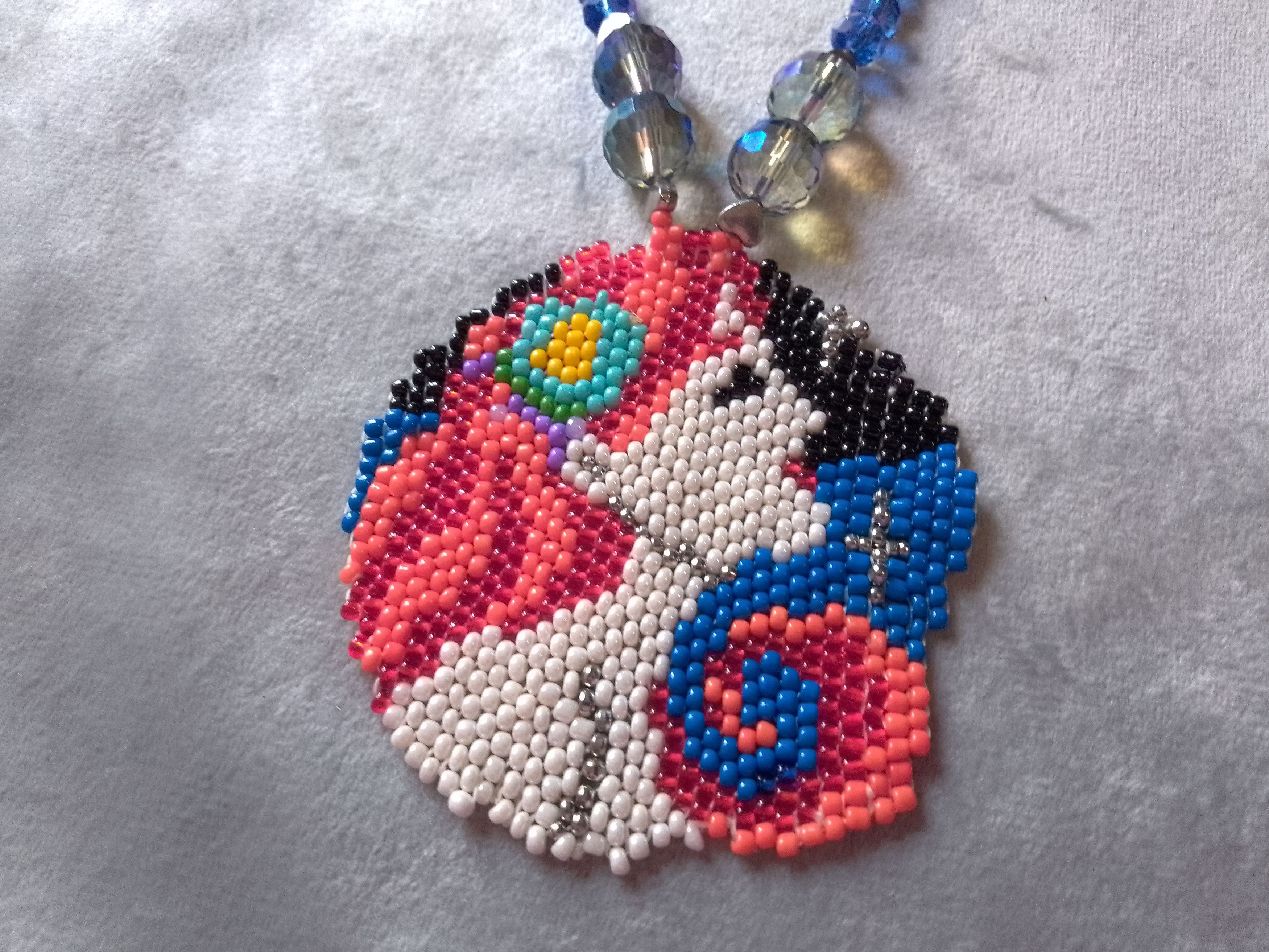 Handmade Necklace in crystal. Beaded pendant. Boho style Size ONE SIZE - 4 Thumbnail