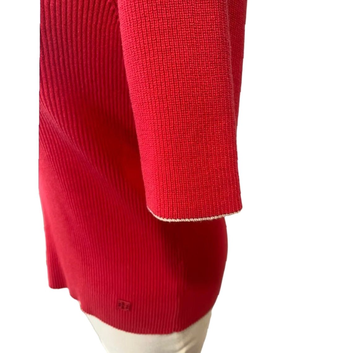 Tory Burch **Red Tory Burch Medium Pullover Ribbed Women's Sweater** User: **Tory Burch Red Medium Ribbed Women's Pullover Sweater** Size M / US 6-8 / IT 42-44 - 6 Thumbnail
