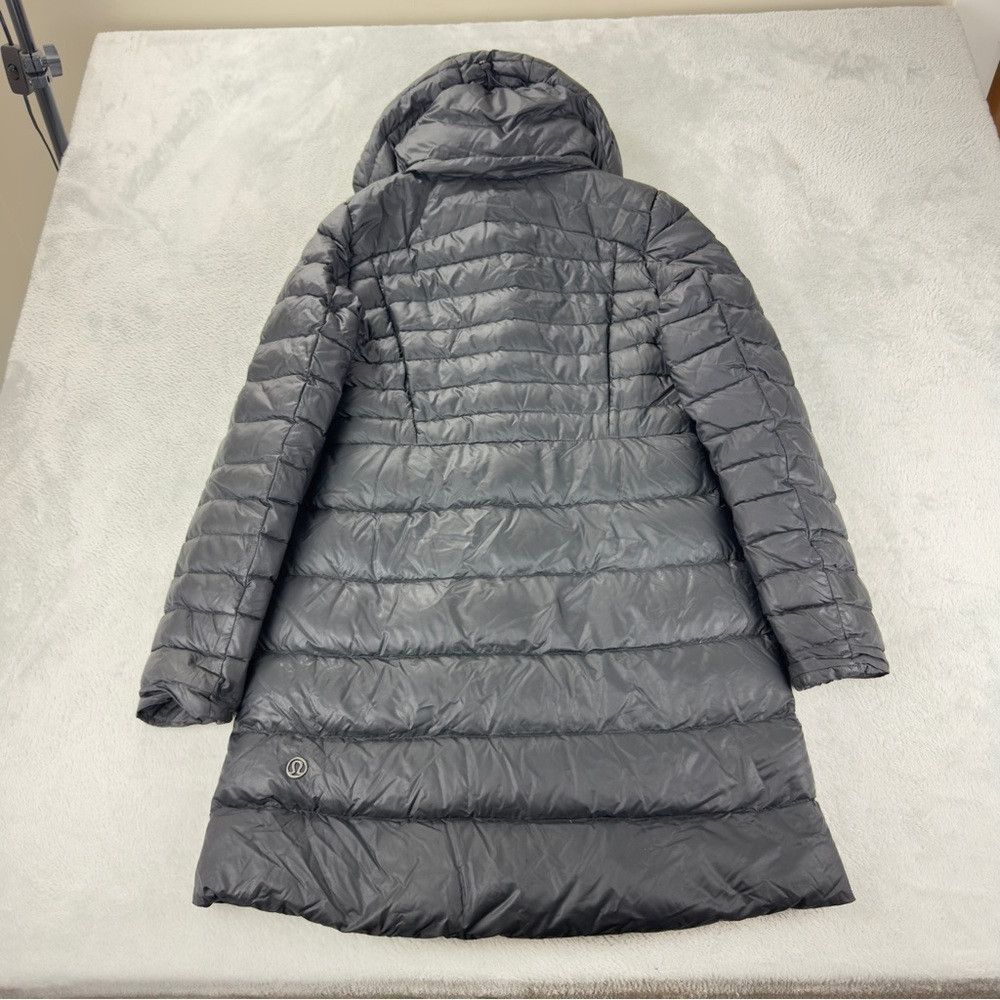 Lululemon Lululemon Women's Size Medium (8) Brave the Cold Grey Goose Size M / US 6-8 / IT 42-44 - 5 Thumbnail