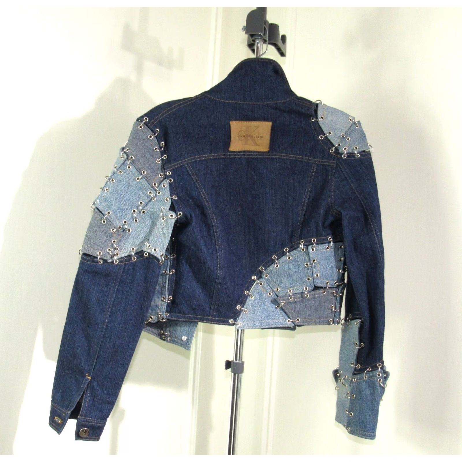 Calvin Klein Calvin Klein Patchwork Denim Jacket Women XS/Small Multicolor Casual Button Hook & Loop Jean Pockets Designer Size 26" / US 2 / IT 38 - 3 Thumbnail