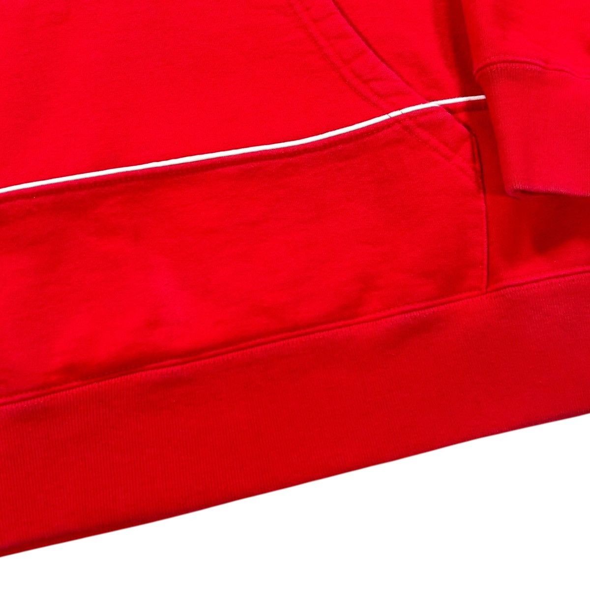 Supreme Supreme SS18 Red & White Piping Hoodie Sweatshirt Size XL Size US XL / EU 56 / 4 - 3 Thumbnail