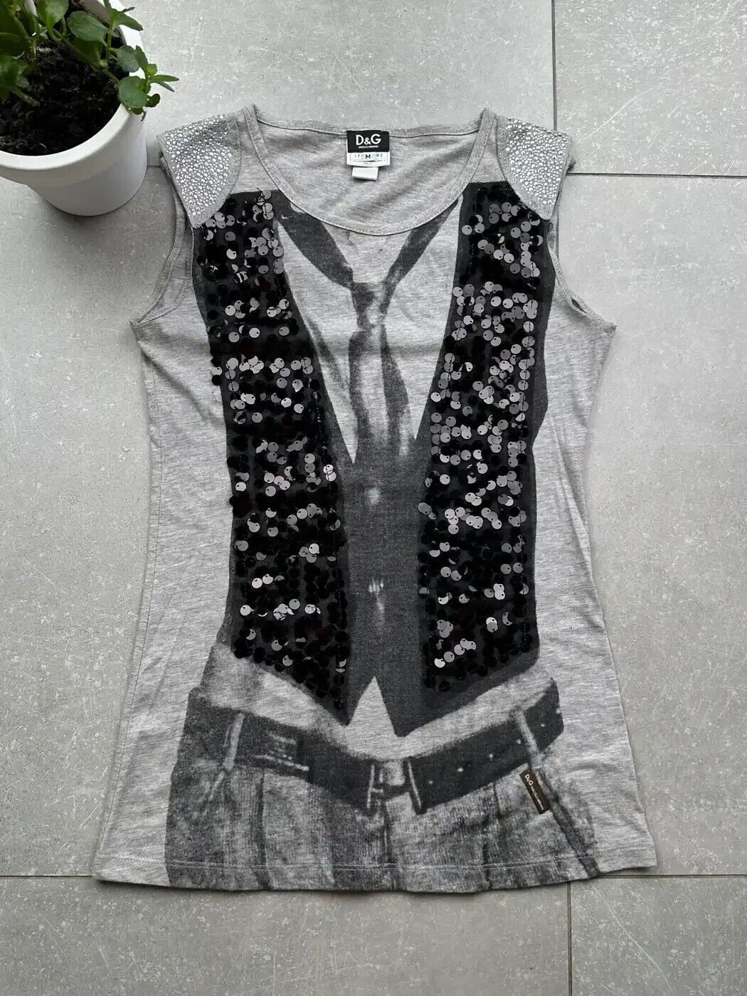 image of Avant Garde x Dolce Gabbana Dolce&gabbana Vintage Printed Tank Top in Grey, Women's (Size Medium)