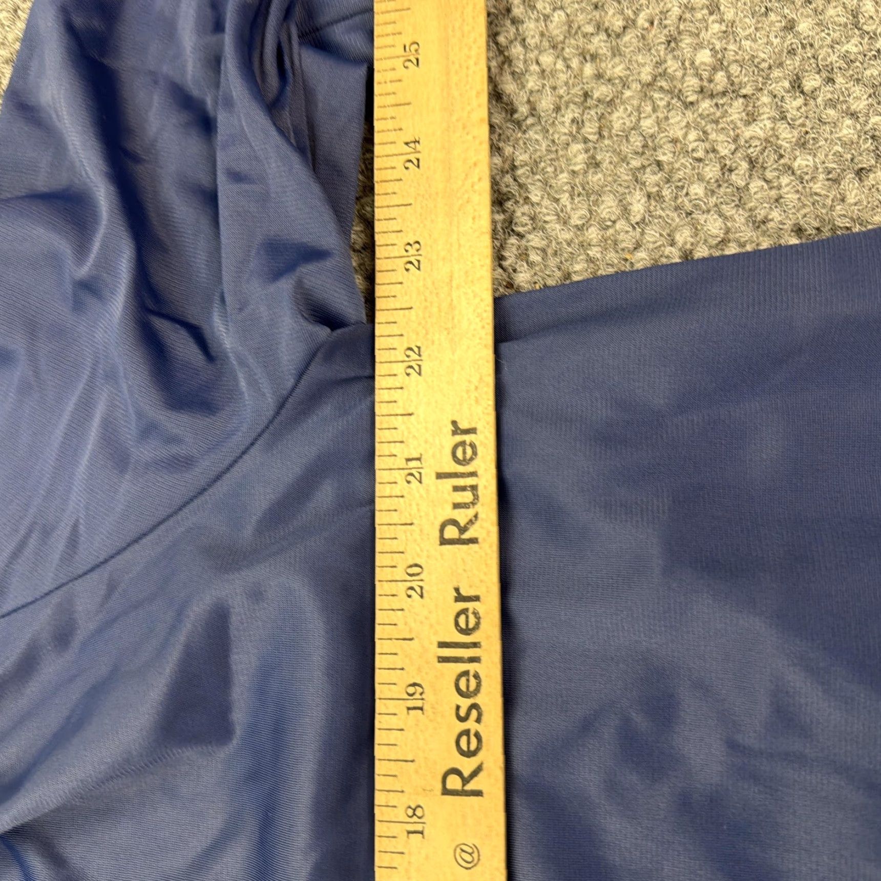 Vintage VINTAGE Vanity Fair Robe Womens Large Blue Nylon Button Front Housecoat 60s Size ONE SIZE - 7 Thumbnail