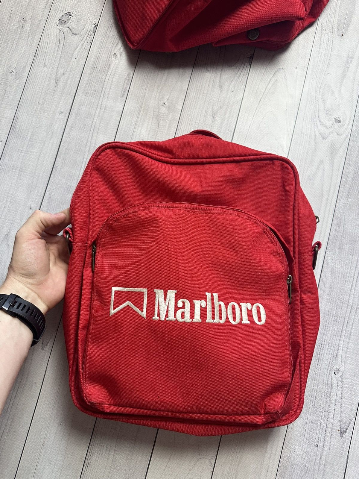 Marlboro Vintage Marlboro bag + backpack transformer rare big logo Size ONE SIZE - 3 Thumbnail