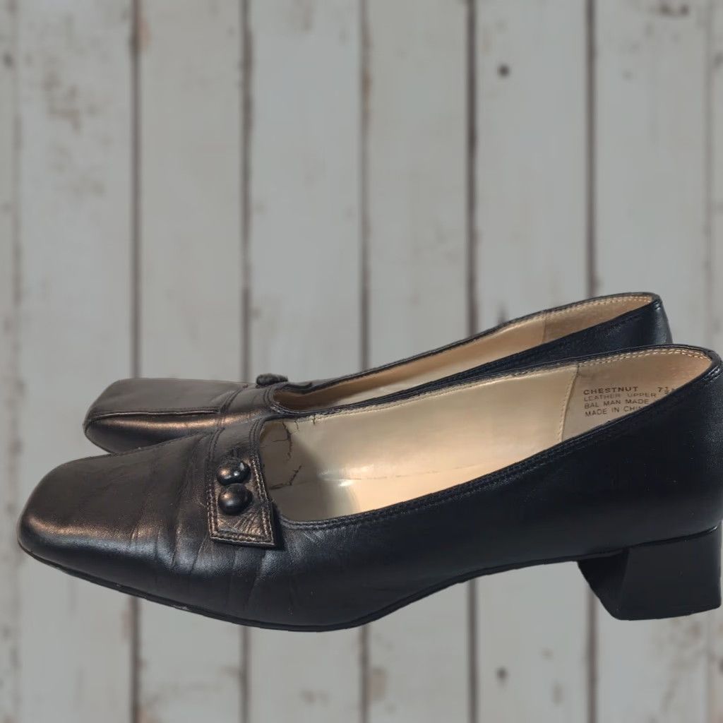 Vintage Madeline Chestnut Black Leather Block Heel Dress Shoes Womens Size 7.5M Square Toe Size M / US 6-8 / IT 42-44 - 1 Thumbnail