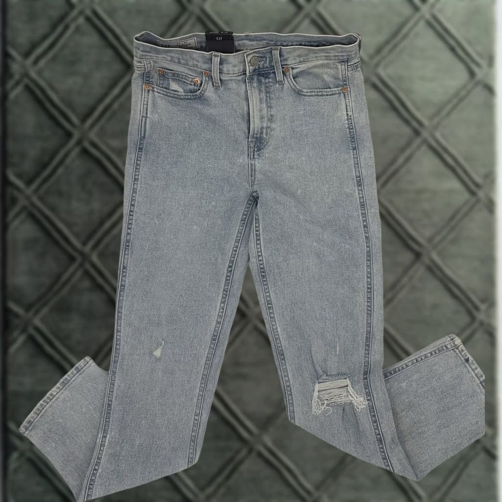 Gap VINTAGE Gap Jeans Slim Light Wash 27 Women Straight Slimming - Regular Blue Size 27" / US 4 / IT 40 - 1 Thumbnail