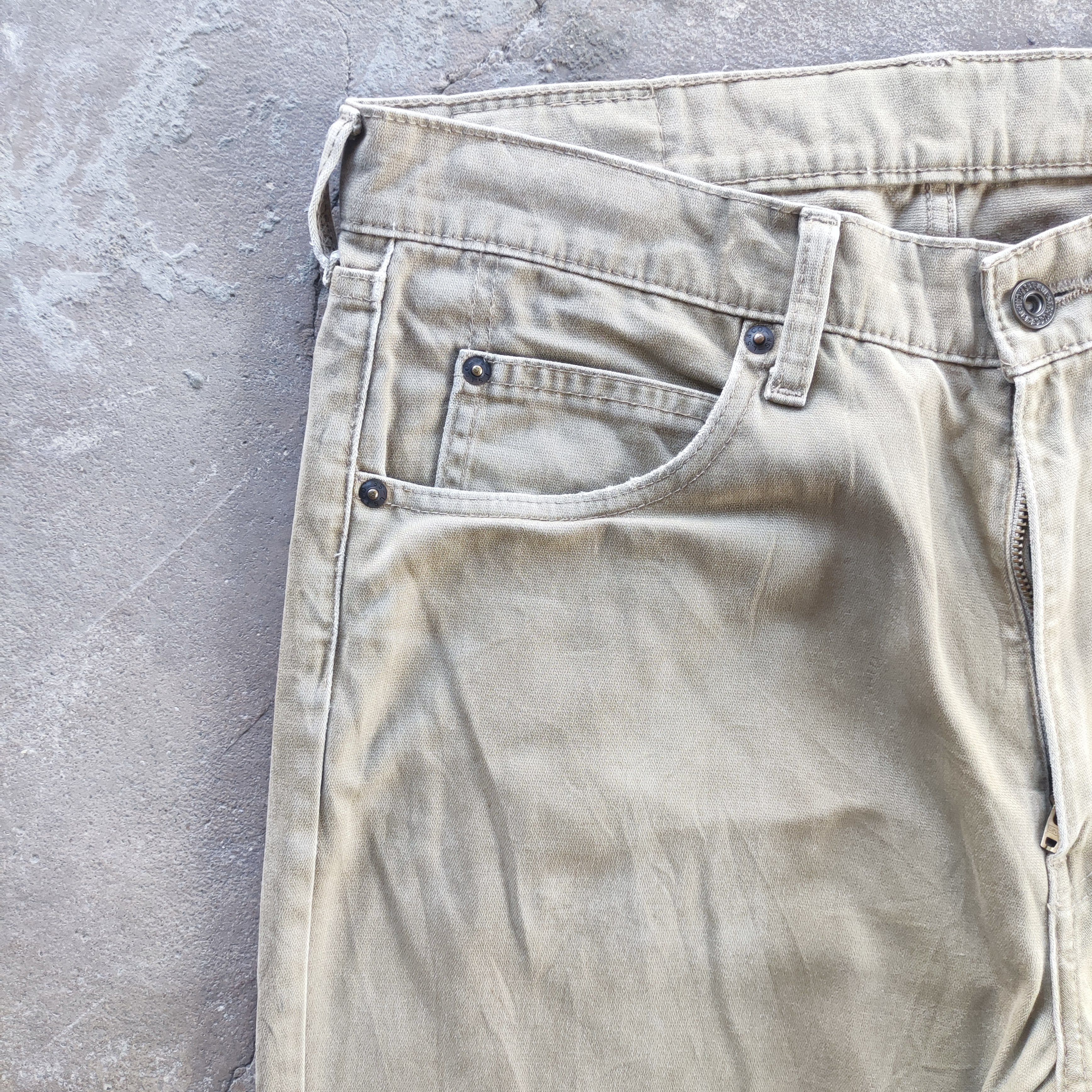Levi's Vintage Levi's 502 Brand Casual Ripped Faded Pants Size US 34 / EU 50 - 4 Thumbnail
