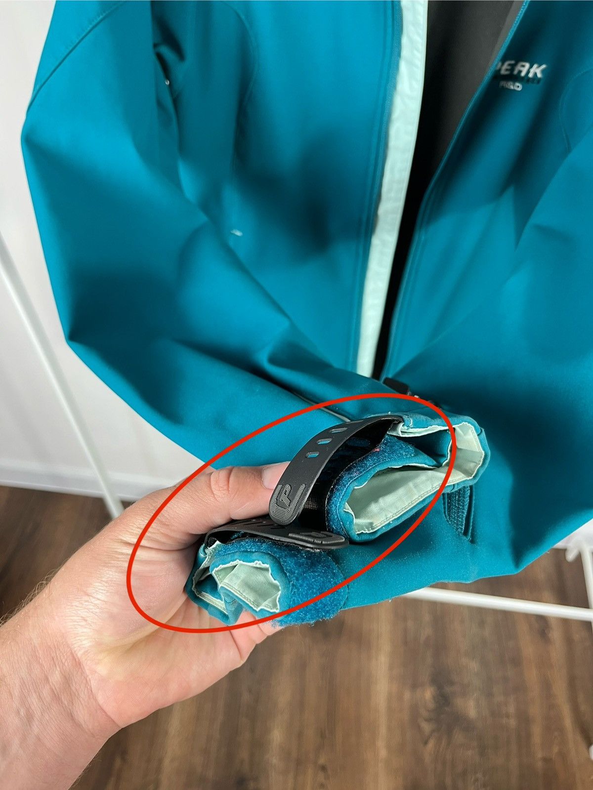 Peak Performance Peak Performance R&D Women’s Softshell Jacket Teal Blue S Size S / US 4 / IT 40 - 8 Thumbnail