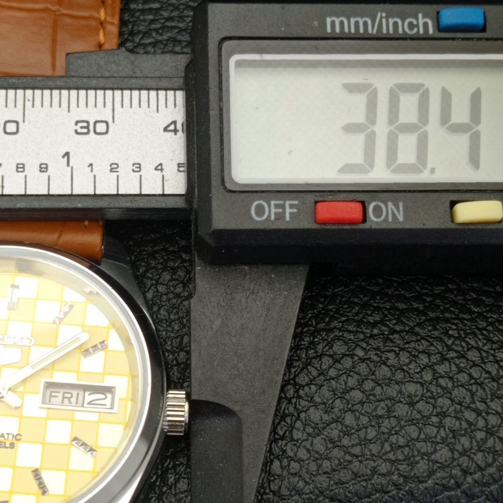 Seiko REFURBISHED VINTAGE SEIKO 5 AUTO JAPAN MENS WATCH a440245 Size 38 - 7 Thumbnail