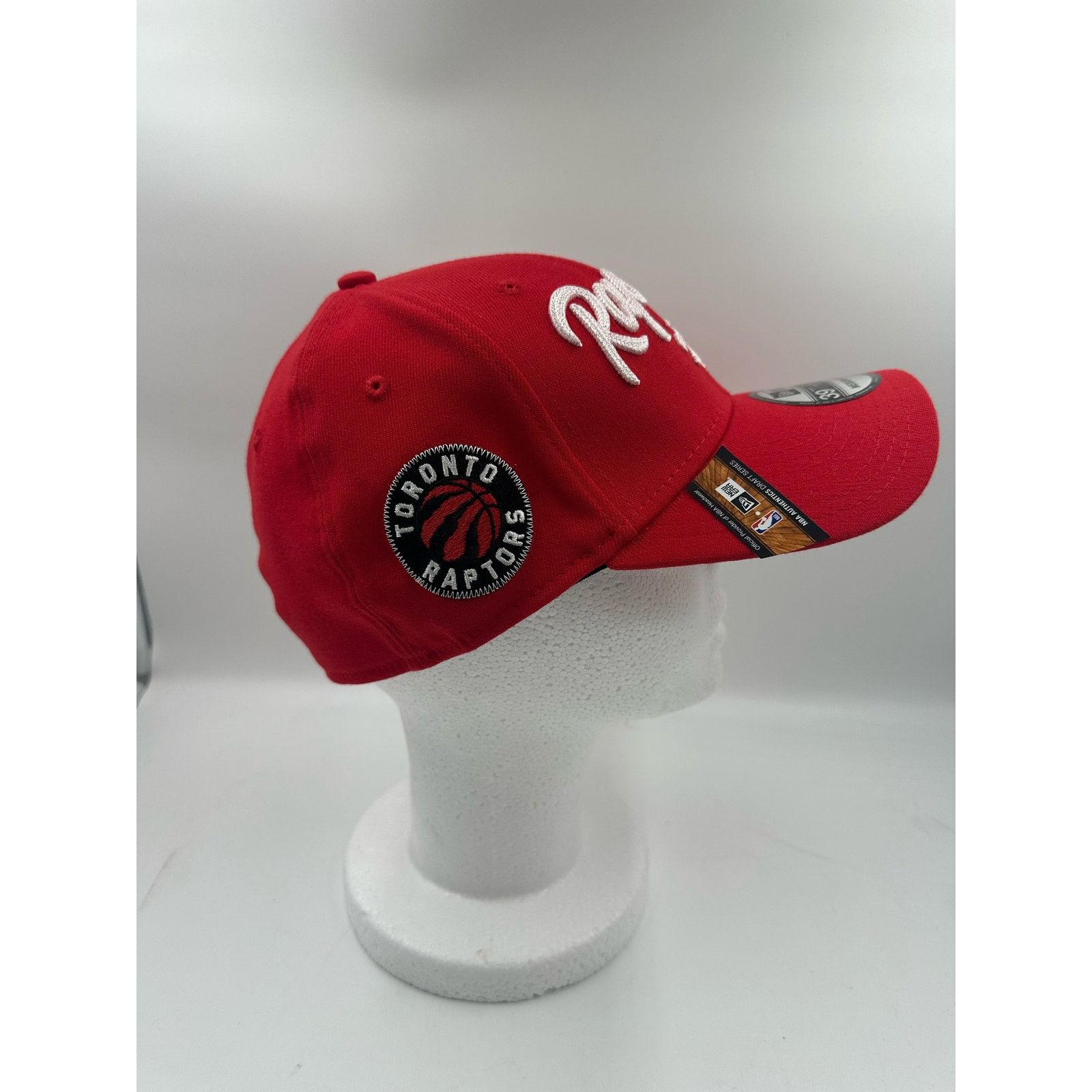 New Era Toronto Raptors New Era 39Thirty Size M/L Red 2020 NBA Size ONE SIZE - 3 Thumbnail