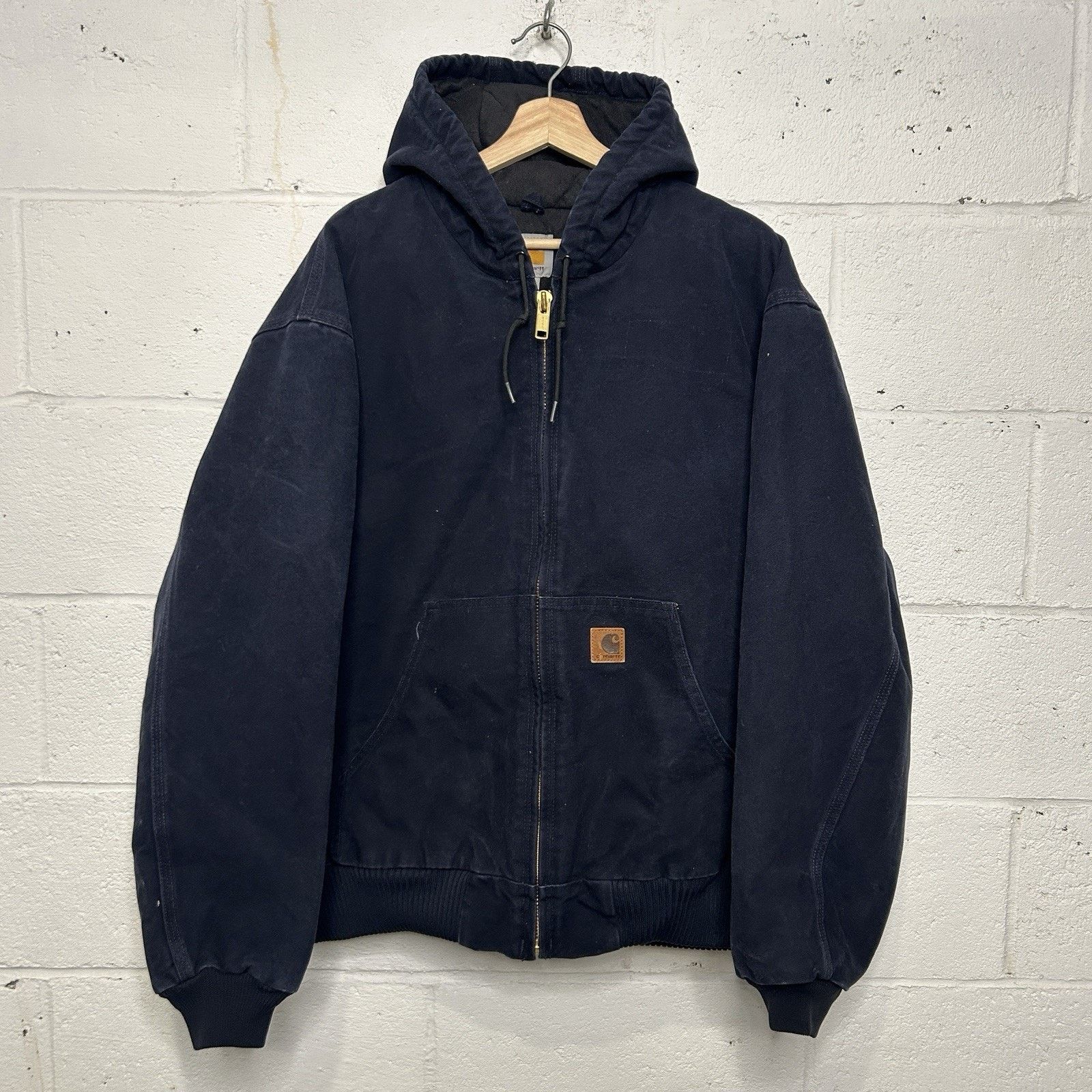 Carhartt Vintage Carhartt Hooded Active Jacket “Midnight Blue” J130 Size US XL / EU 56 / 4 - 1 Thumbnail