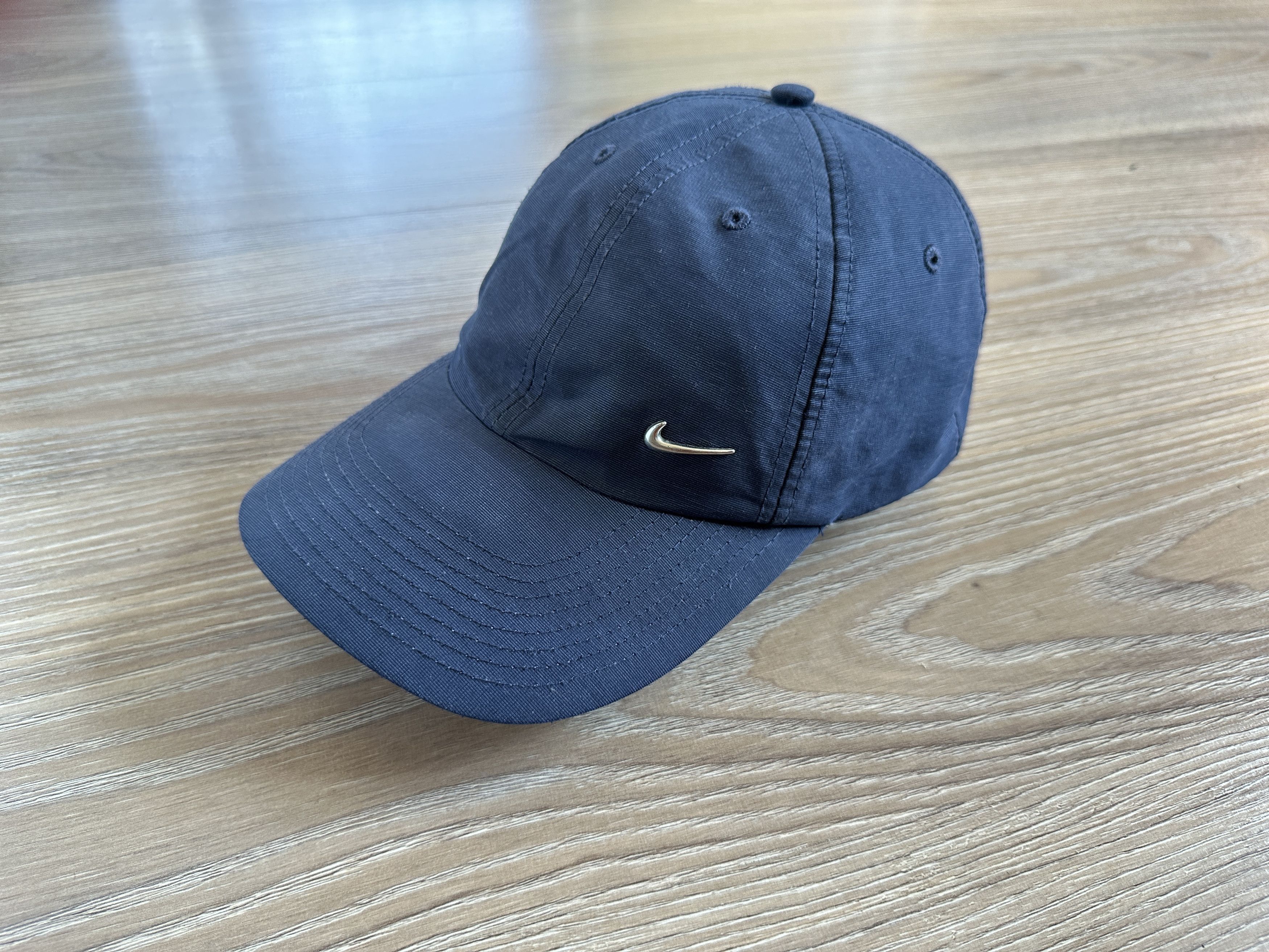 Nike × Vintage Nike Vintage Cap Metal Swoosh Size ONE SIZE - 1 Thumbnail