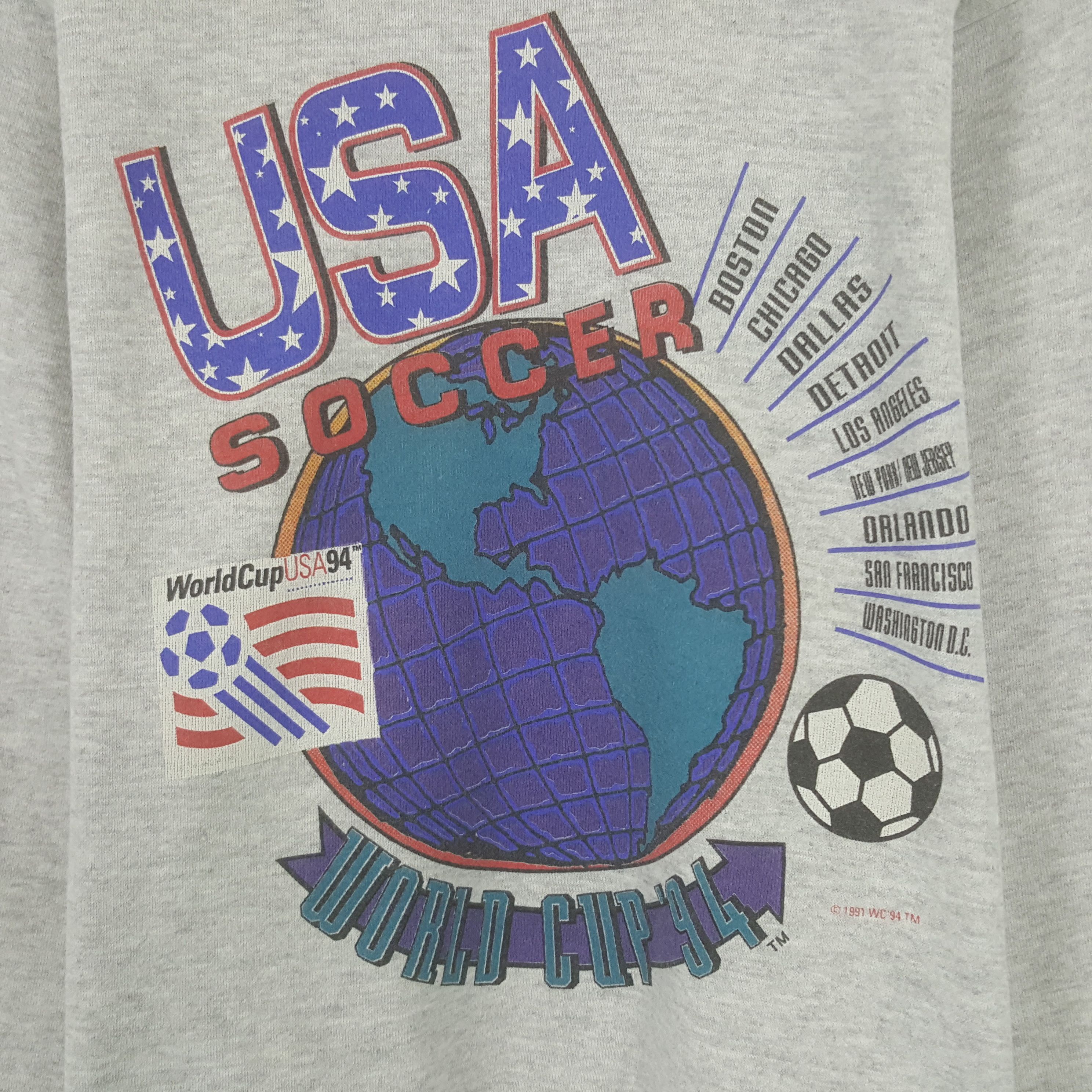 image of Vintage 1991 Usa Soccer Sweatshirt in Grey, Men's (Size Small)