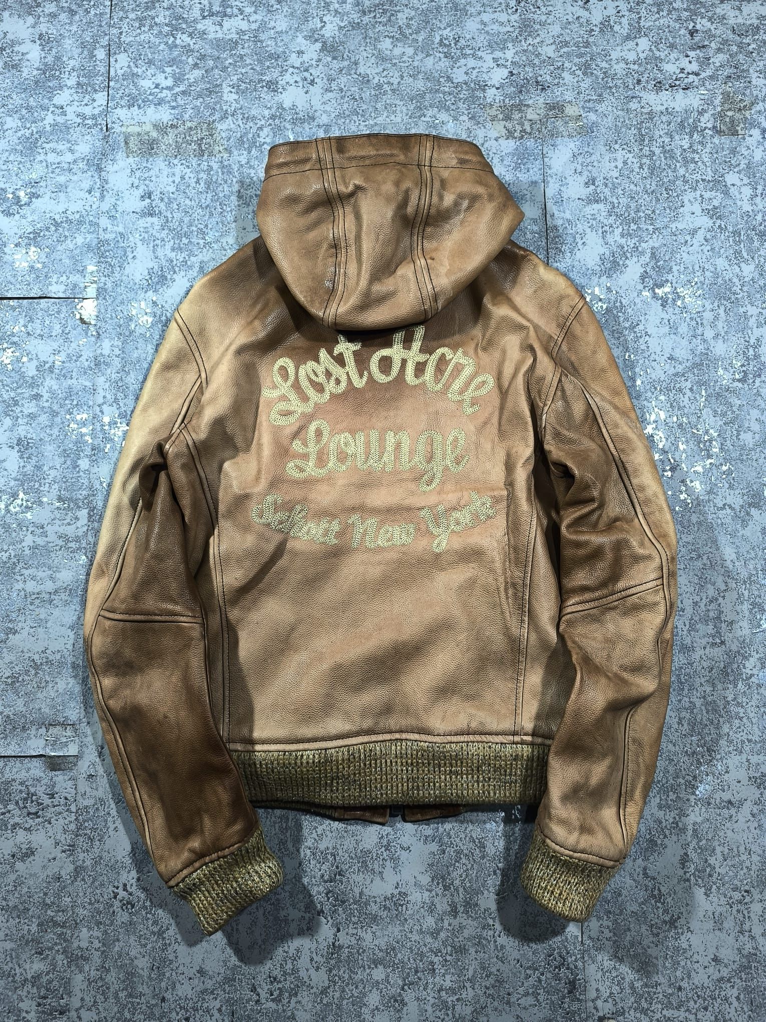 Schott vtg hooded naturally faded schott leather bomber Size US S / EU 44-46 / 1 - 15 Thumbnail