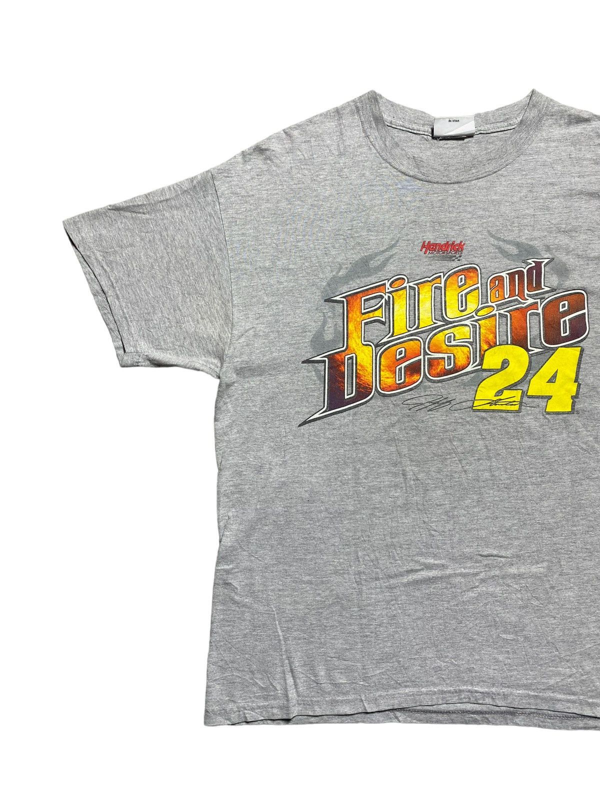NASCAR VINTAGE NASCAR JEFF GORDON HENDRICK FIRE AND DESIRE 24 TEE Size US XL / EU 56 / 4 - 4 Thumbnail