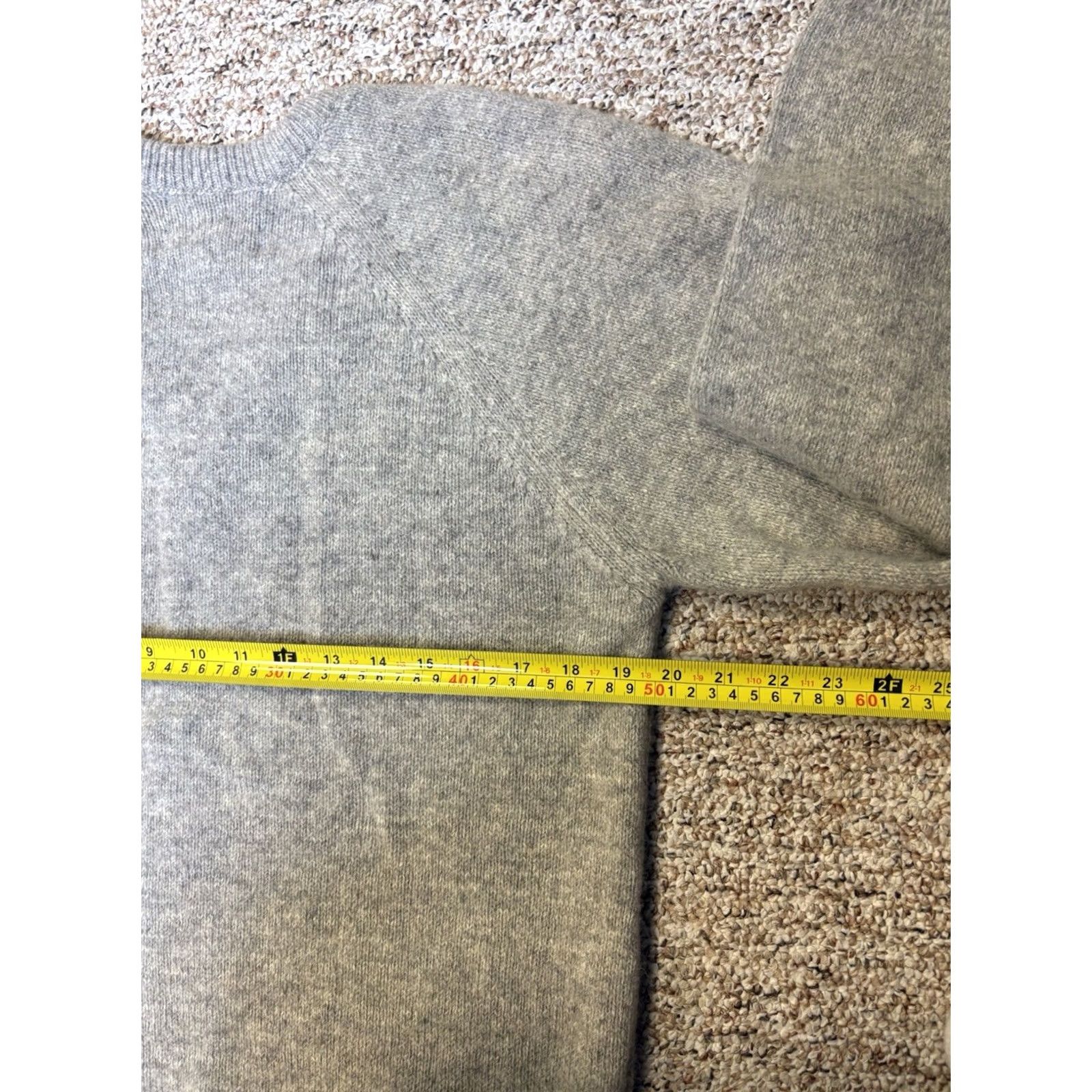 Catalina VINTAGE Bay Club Catalina V-Neck Chunky Knit Pure Wool Sweater Mens Size M Gray 90s Pullover Size US M / EU 48-50 / 2 - 6 Thumbnail