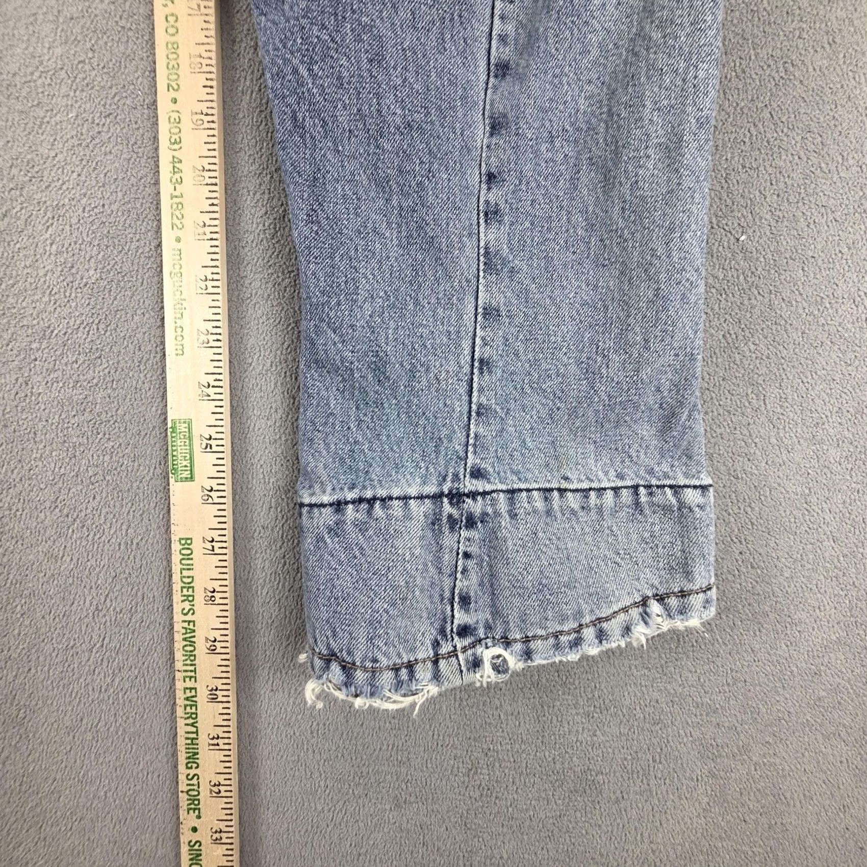 Levi's Item Specifications: Brand: Nike Size US 27 - 4 Thumbnail