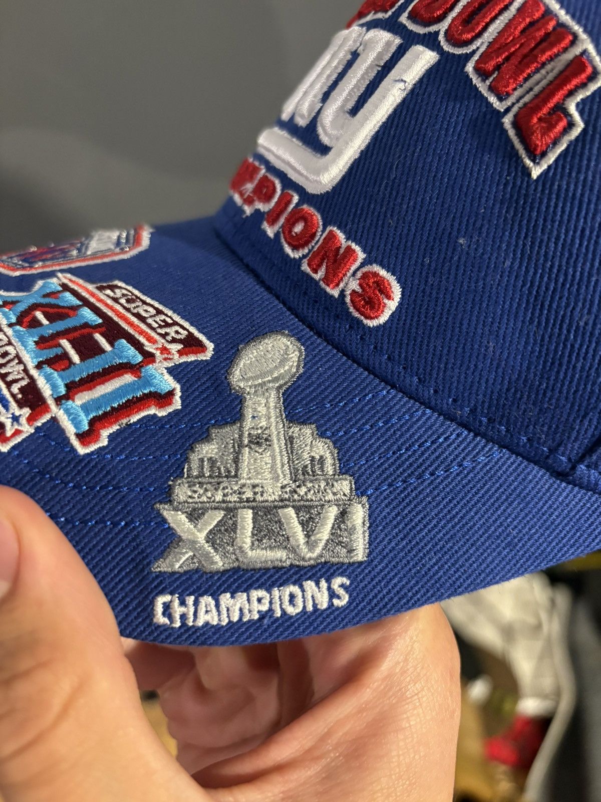 NFL New York Giants 4 Times Super Bowl Champions Hat Size ONE SIZE - 7 Thumbnail