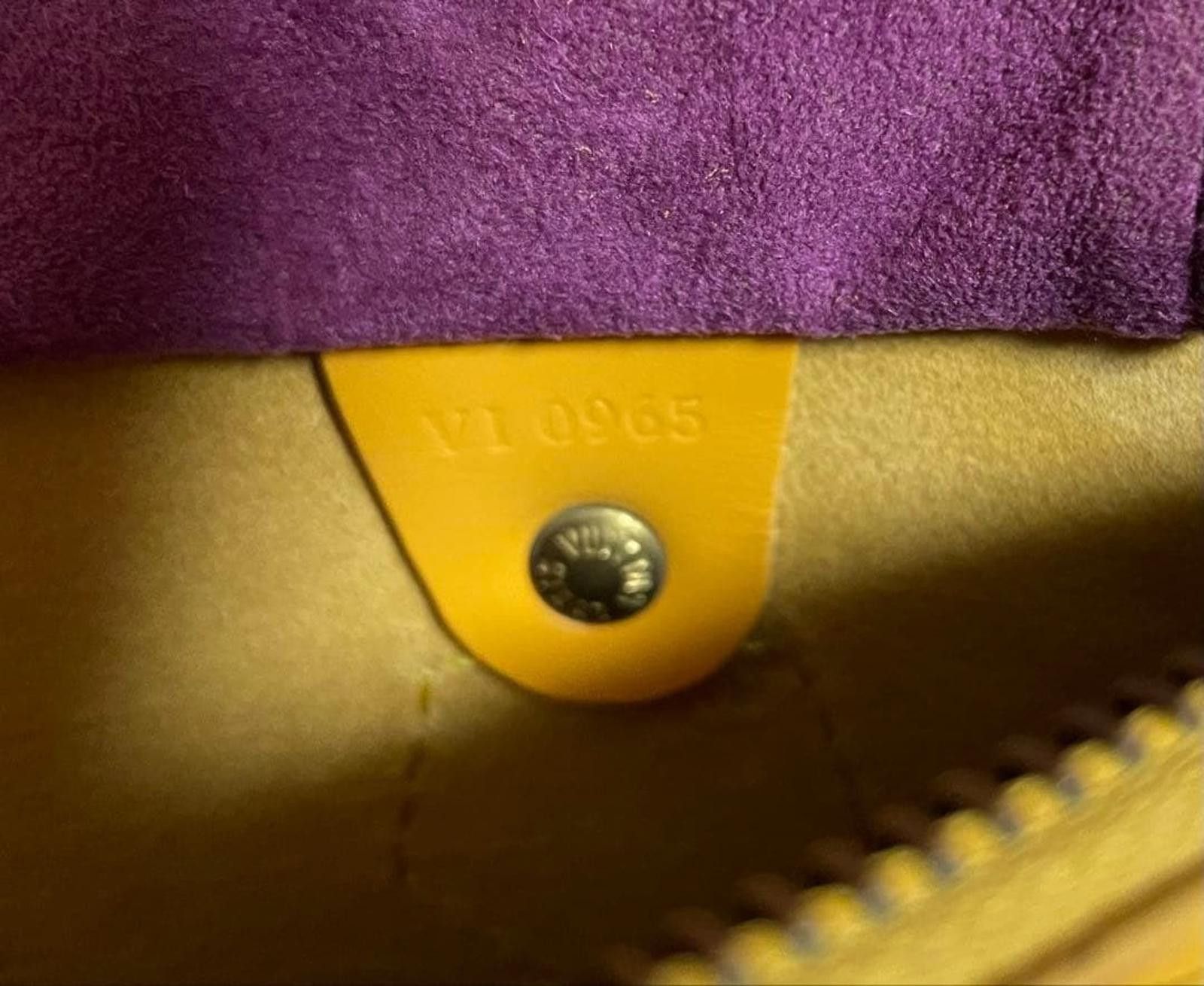 Louis Vuitton Louis Vuitton - Yellow Epi Leather Handbag Size ONE SIZE - 8 Thumbnail