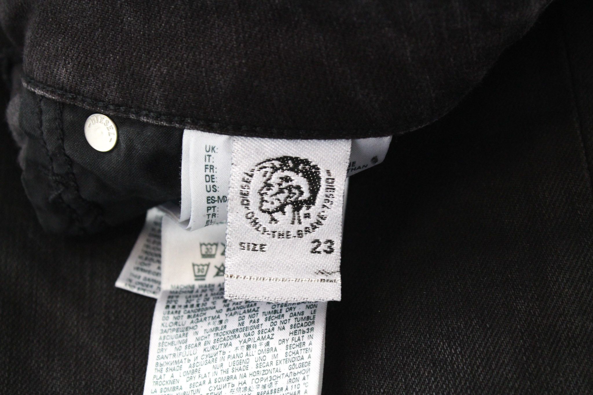 Diesel ARYEL 069JD W23/L32 Black Straight Cropped Jeans 69495 Size 23" - 8 Thumbnail