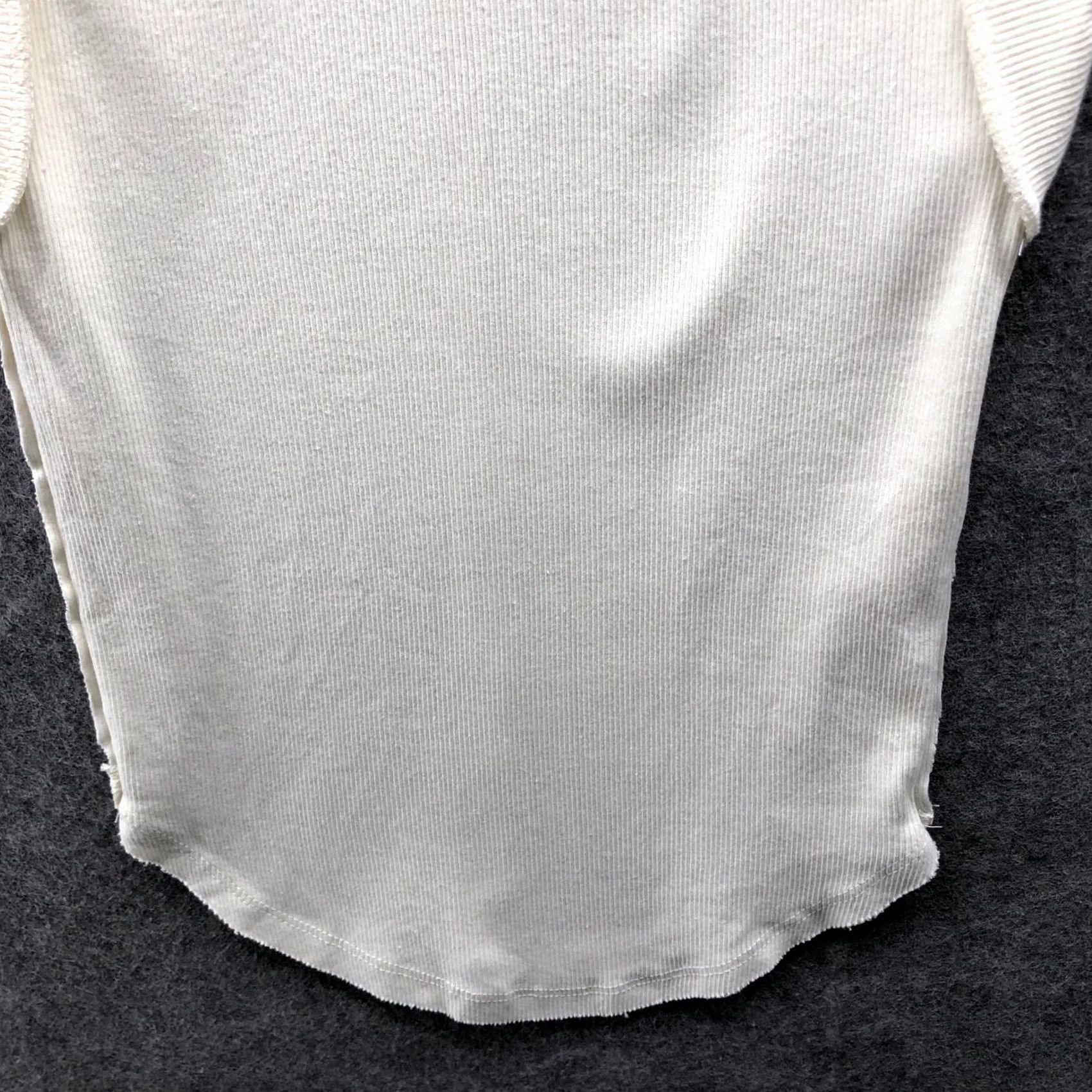 Vintage We The Free Muscle Tank Womens XS Ivory Ribbed Round Hem Crewneck Sleeveless Knit Cotton Blend Basic Bohemian All Seasons Slim Casual Ventage? Size XS / US 0-2 / IT 36-38 - 5 Thumbnail