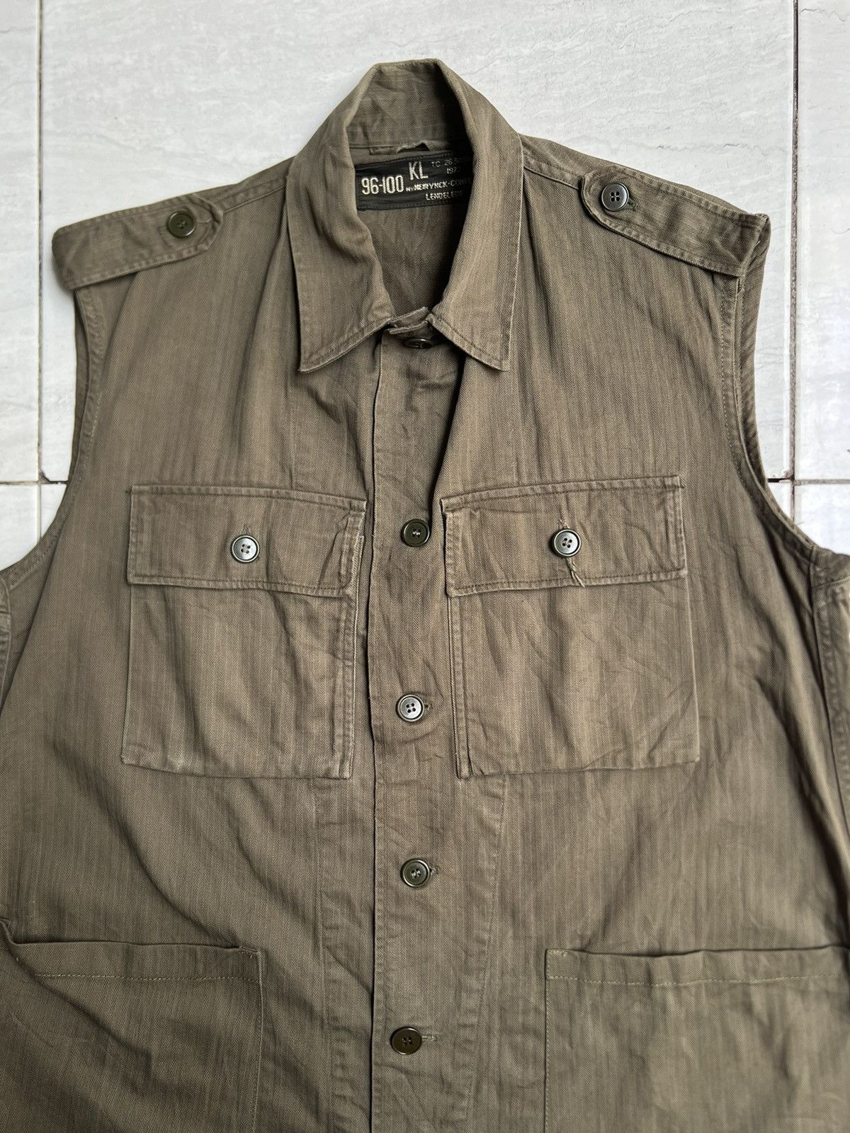 Vintage KL N.V. NEIR YNCK-CONFECTIE LENDELEDE Vest Army Military Size US L / EU 52-54 / 3 - 4 Thumbnail