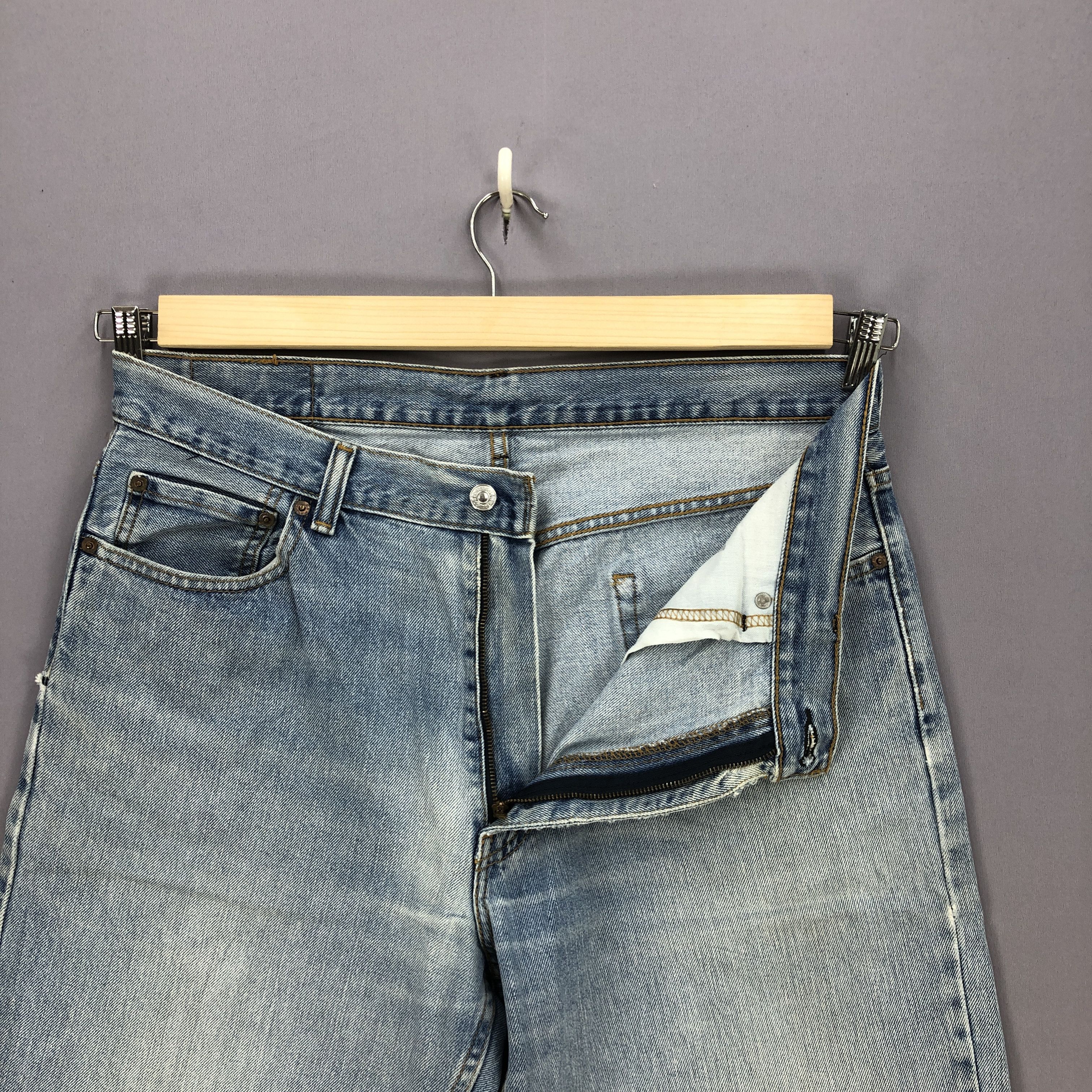 Levi's Vintage Levis Light Wash Baggy Jeans Levi's Sun Faded Denim Size US 36 / EU 52 - 6 Thumbnail