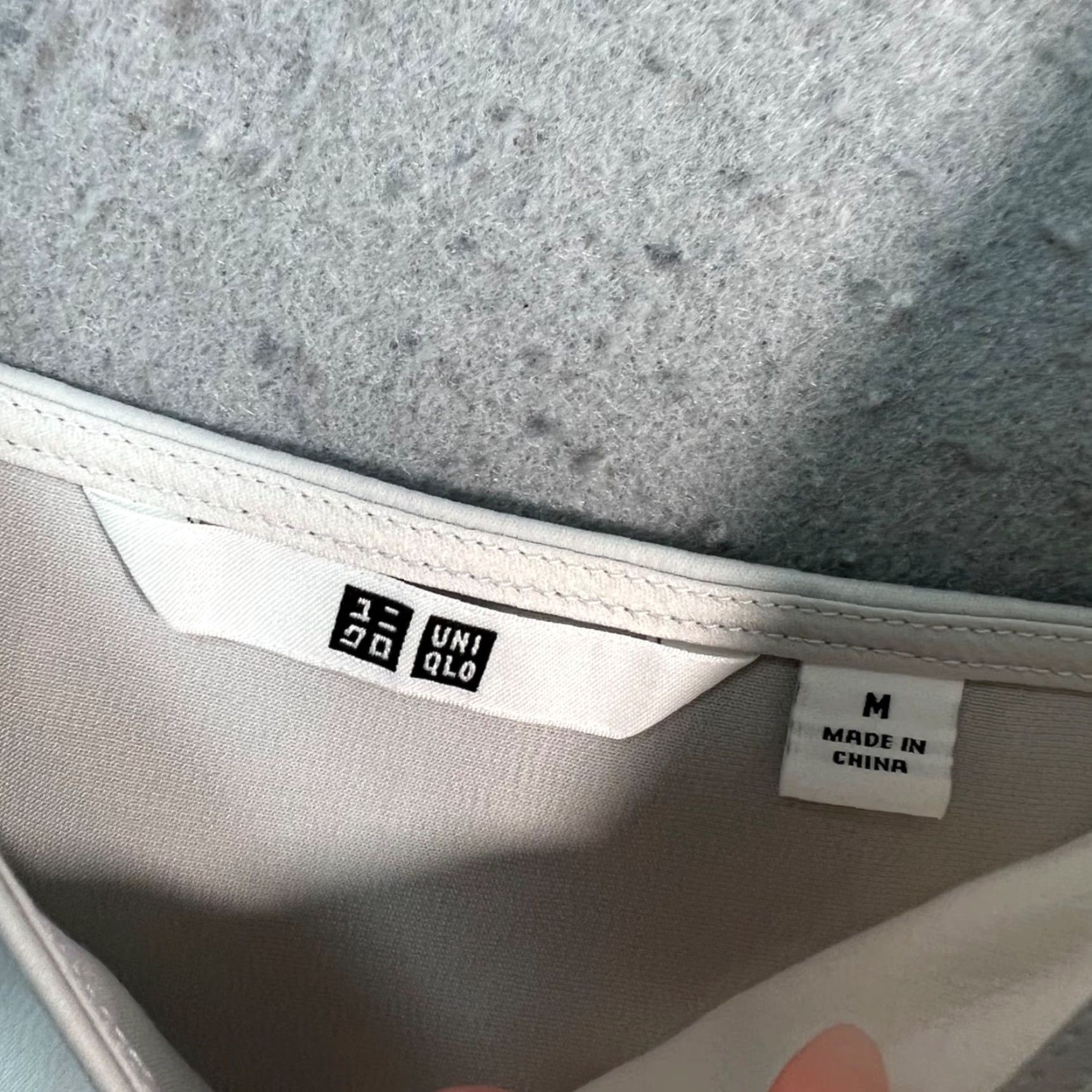 Uniqlo Uniqlo Camisole Tank Top Womens Size Medium Satin Silver Tank Top Sleeveless Polyester Spandex Satin Strap Casual Spring Summer Womens Clothing Size M / US 6-8 / IT 42-44 - 3 Thumbnail