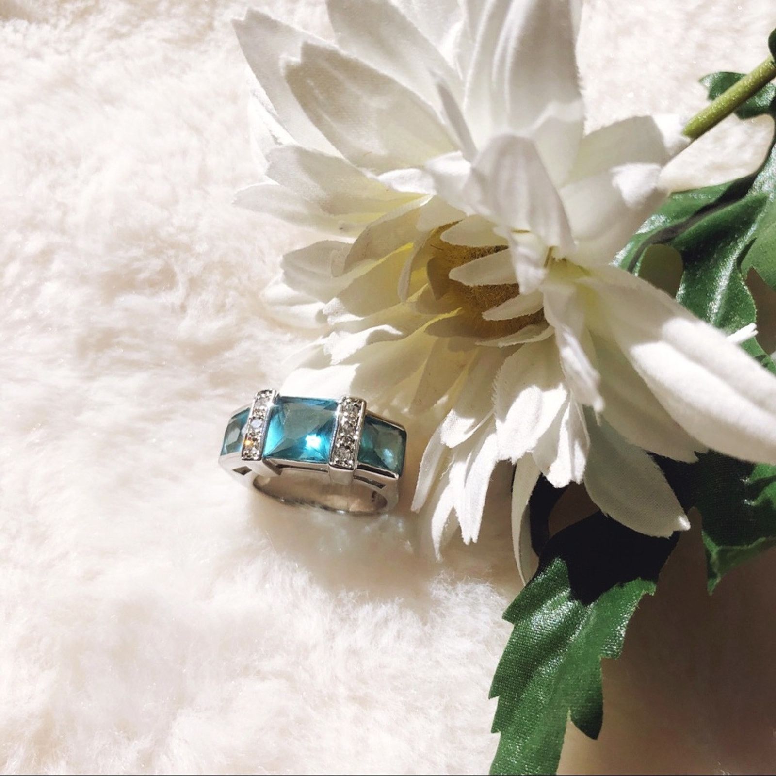 Other Sterling Silver Blue Crystal Band Ring Size ONE SIZE - 4 Thumbnail