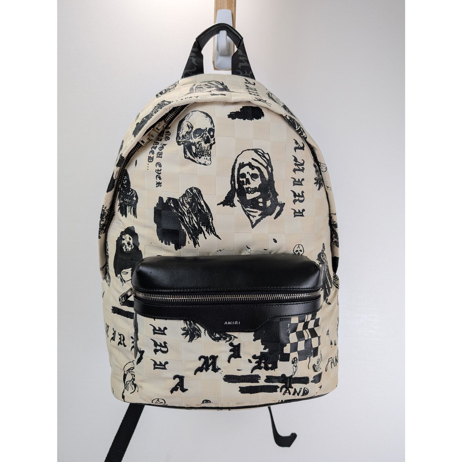 Amiri o1rshd1 Size: OS / Wes Lang Sketch Print Backpack Alabaster Size ONE SIZE - 14 Thumbnail