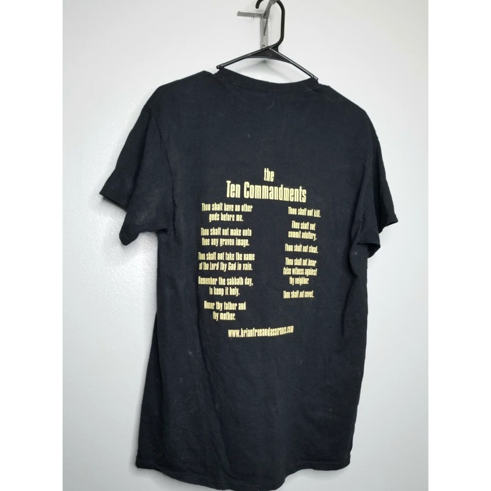 Gildan Gildan T-Shirt Bible Text Message 10 Commandments Double Sided Distressed Black Graphic Tee Religion Mens M Size US M / EU 48-50 / 2 - 2 Thumbnail