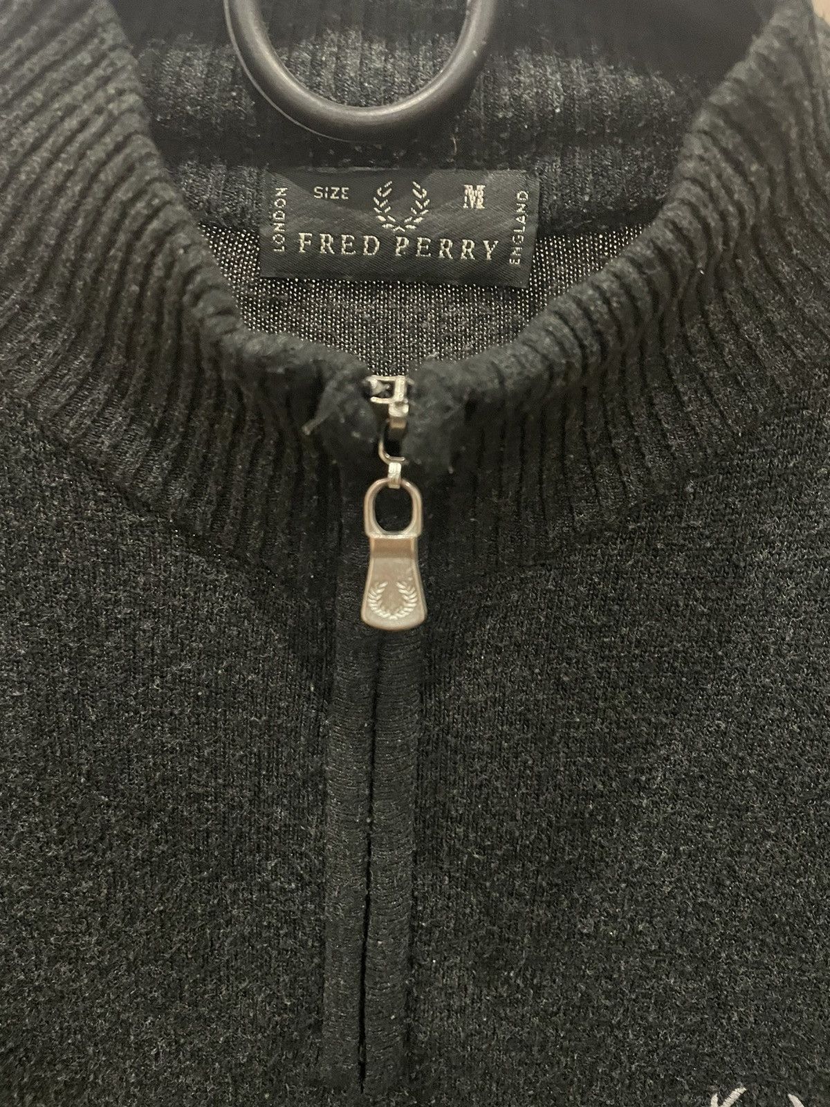 Fred Perry × Vintage Fred Perry Classic Half Zip Jumper - Size M Size US M / EU 48-50 / 2 - 4 Thumbnail