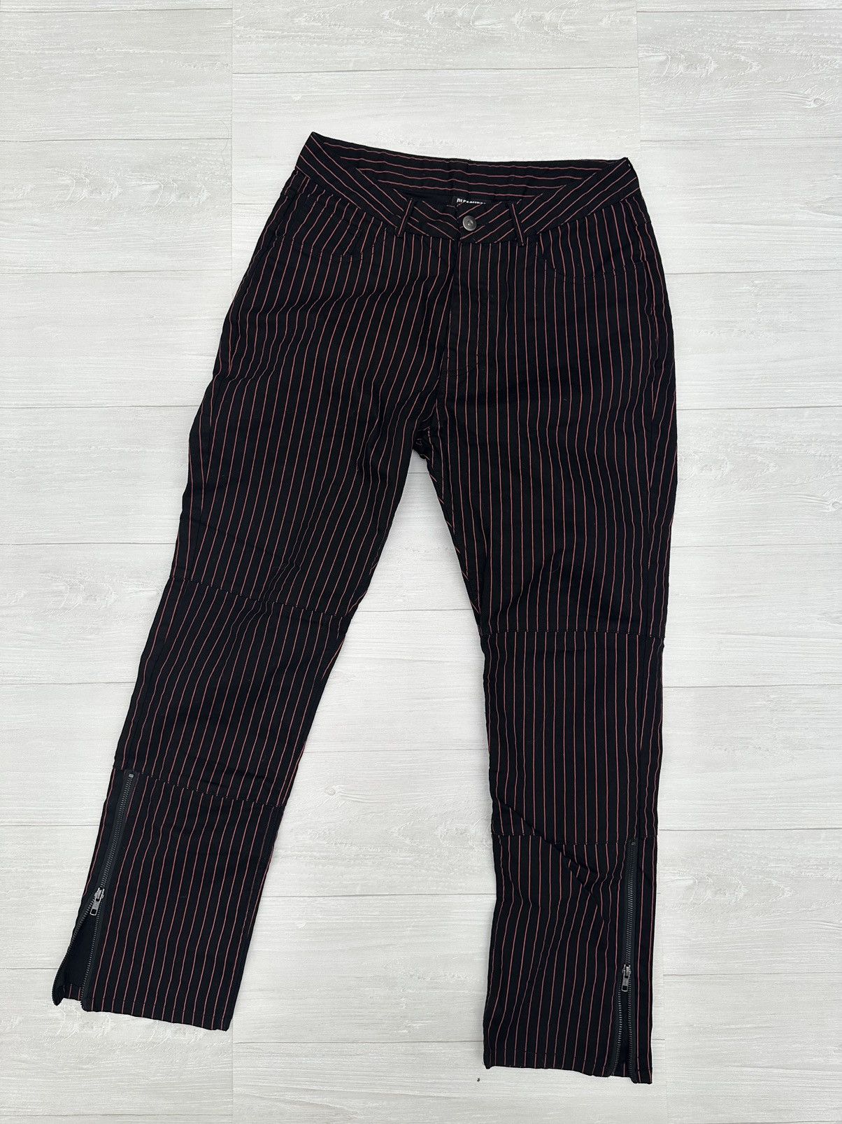 Pleasures Pleasures Red + Black Striped Zip Logo Denim Jeans Sz. 34 Size US 34 / EU 50 - 4 Thumbnail