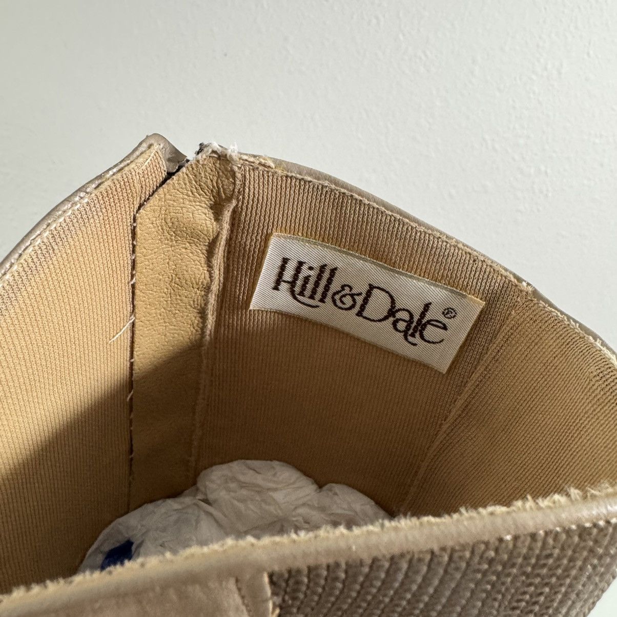 Vintage HILL & DALE Vintage 1970s Tan Beige Leather Ankle Boots Size US 9.5 / IT 39.5 - 11 Thumbnail